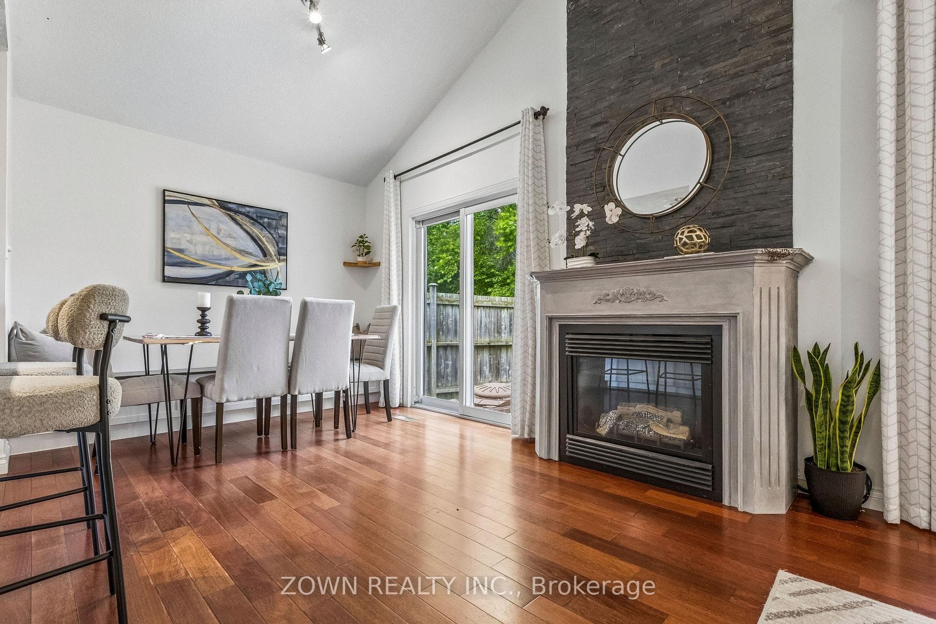 60 Marl Meadow Drive photo 10