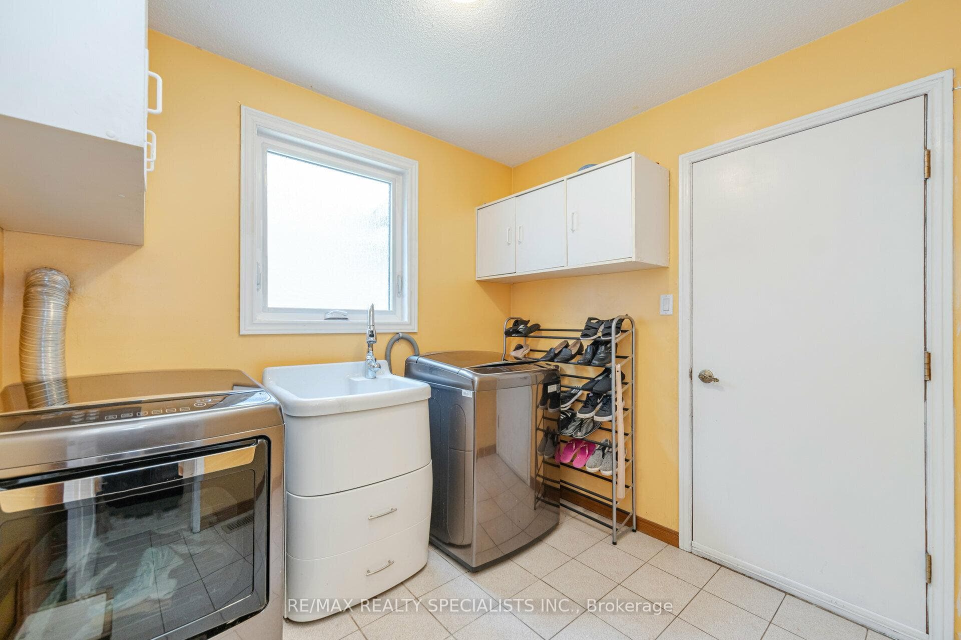 19 CASWELL Drive photo 18