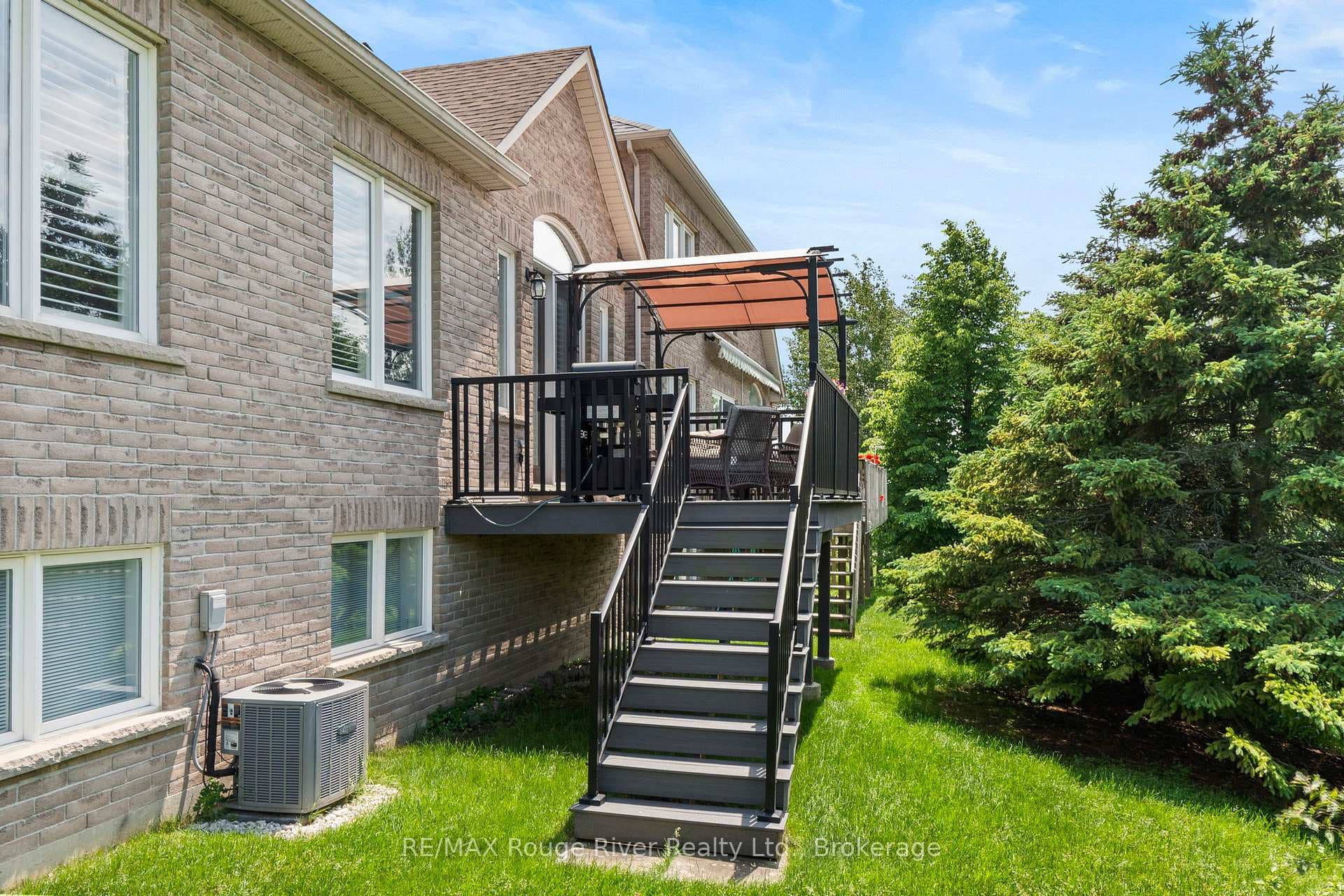 16 Fenton Lane photo 42