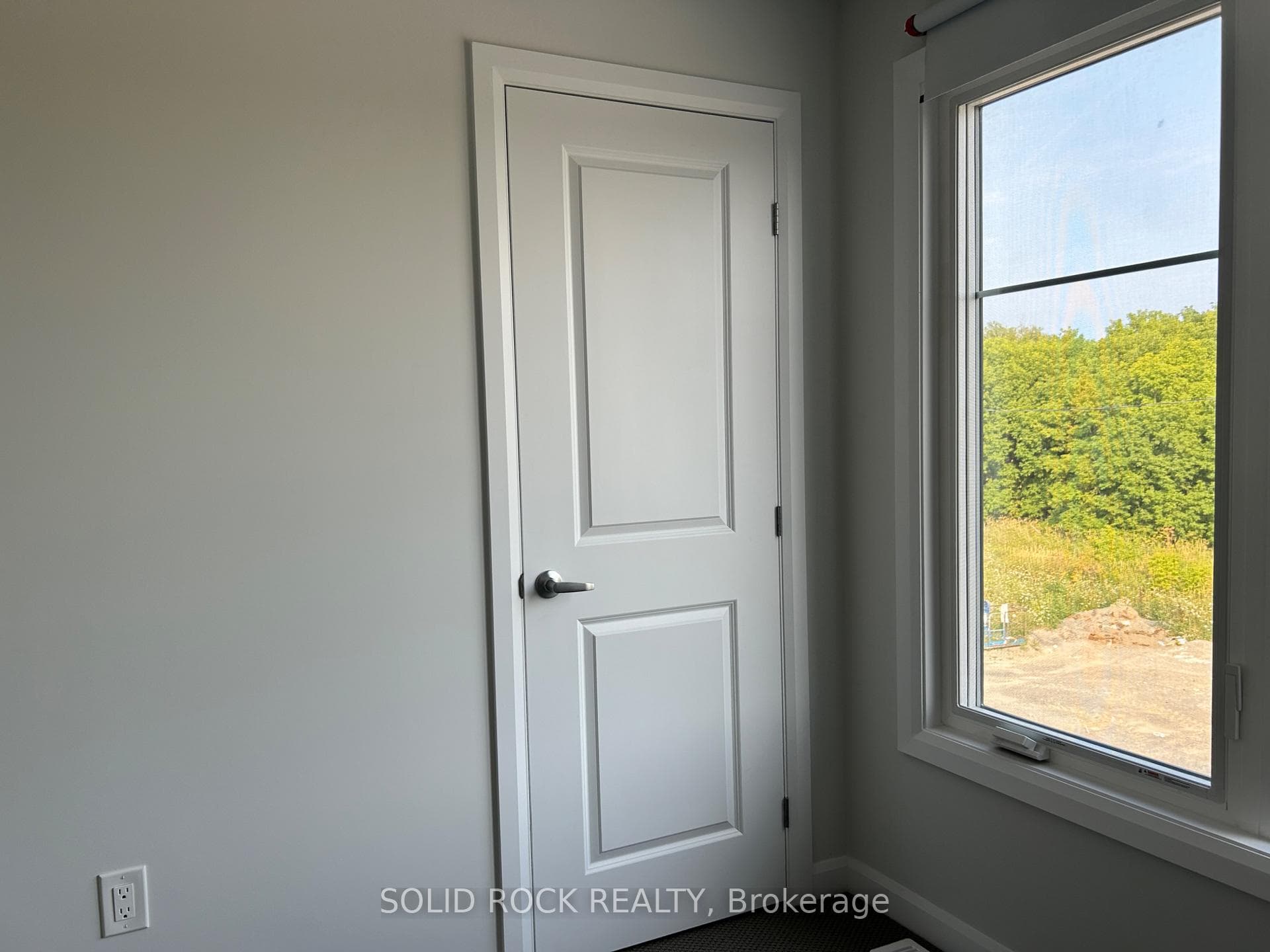 501 Woodlily Private photo 31