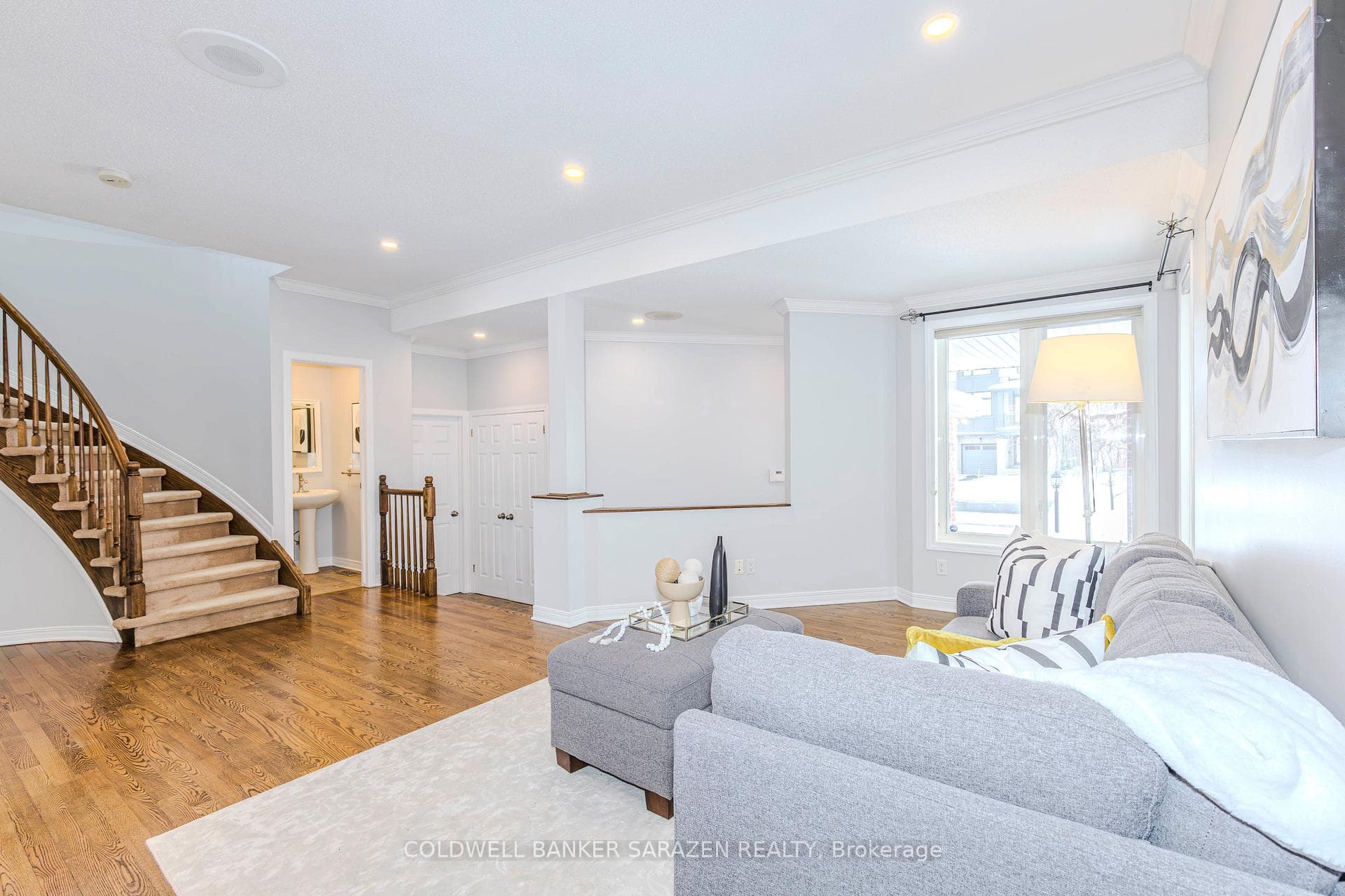 153 Mountshannon Drive photo 6