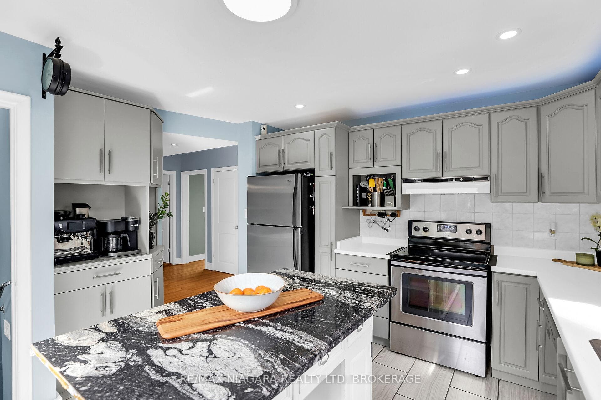 32 Perry Street photo 16