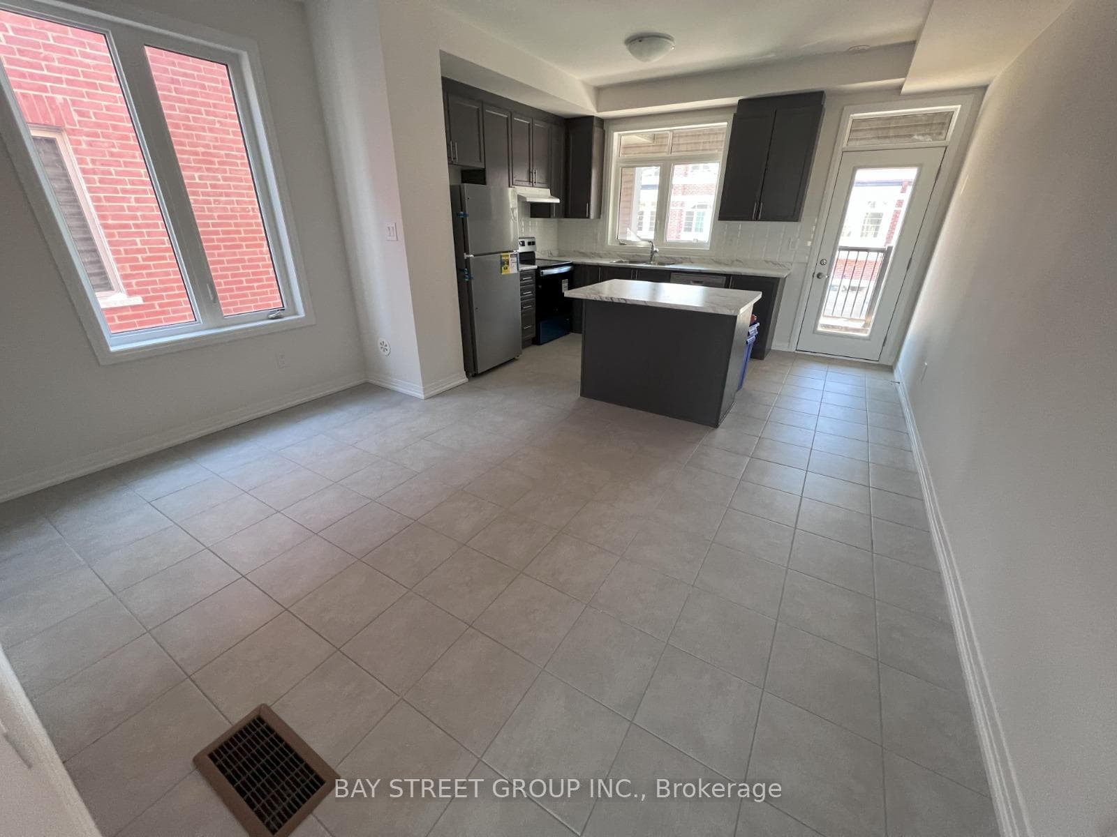 89 Carneros Avenue photo 4