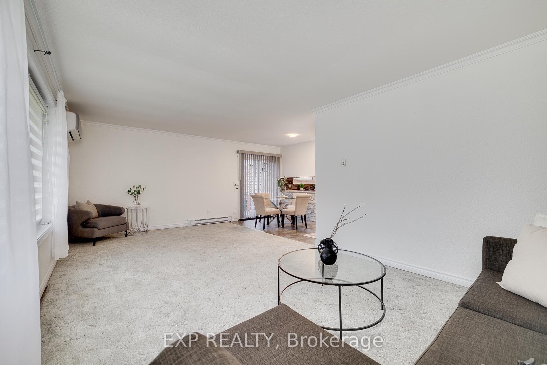 32 Tanager Street photo 18