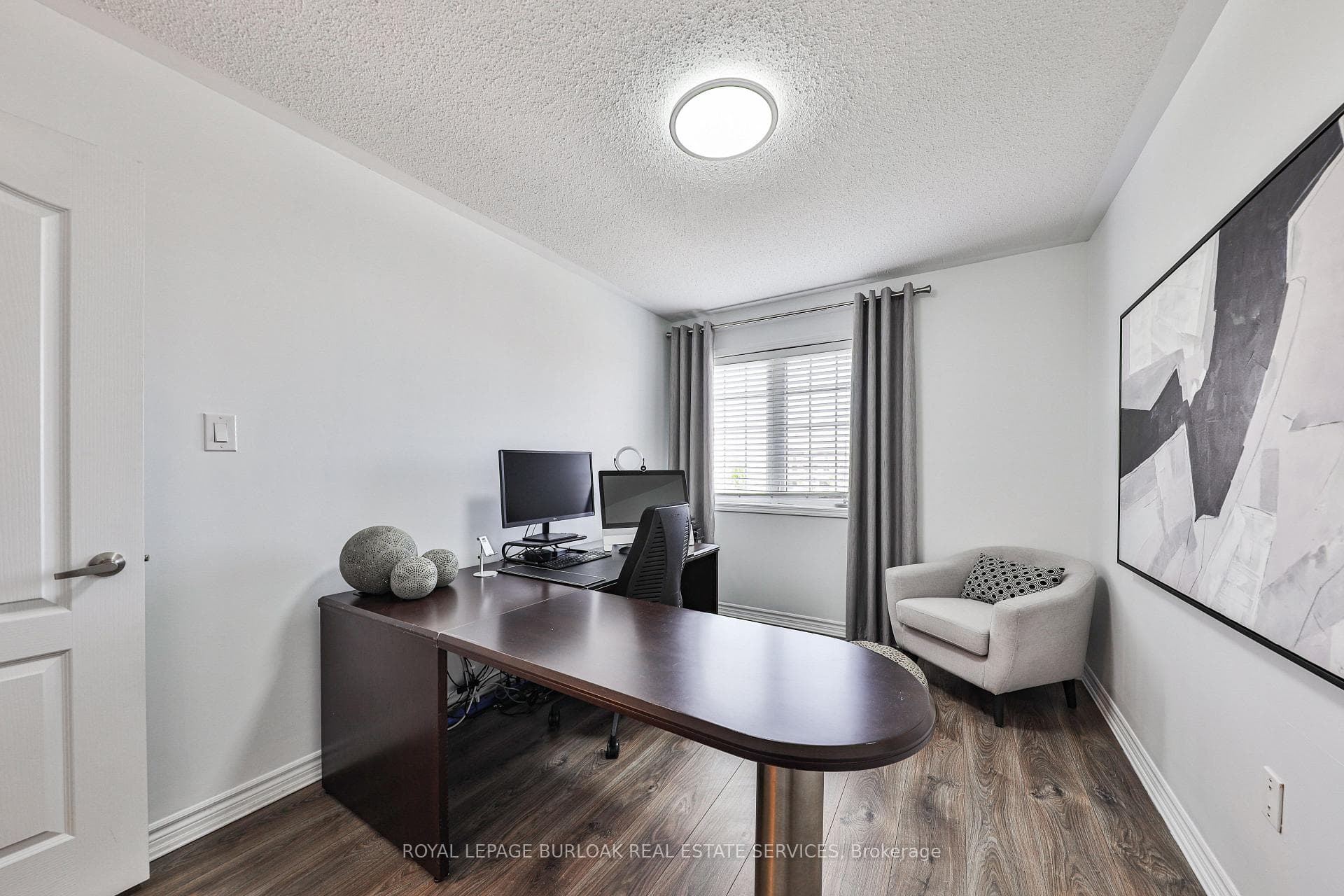 1055 Nadalin Heights photo 20