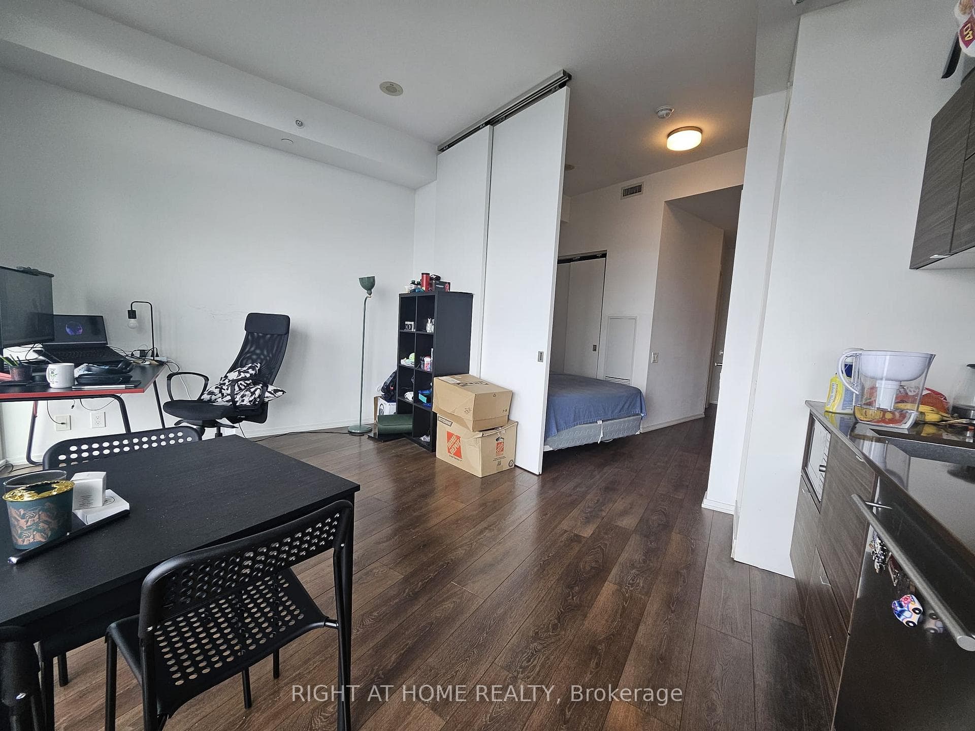 125 Peter Street Unit 3505 photo 8