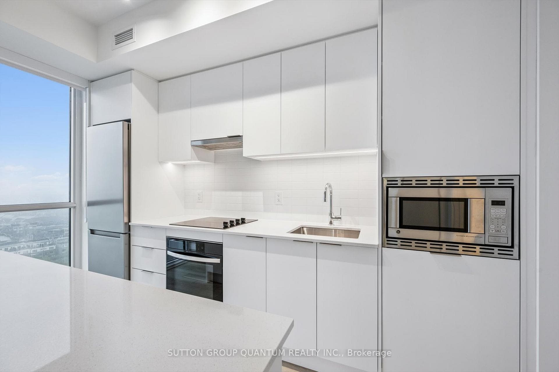 3079 Trafalgar Road Unit 1608 photo 13