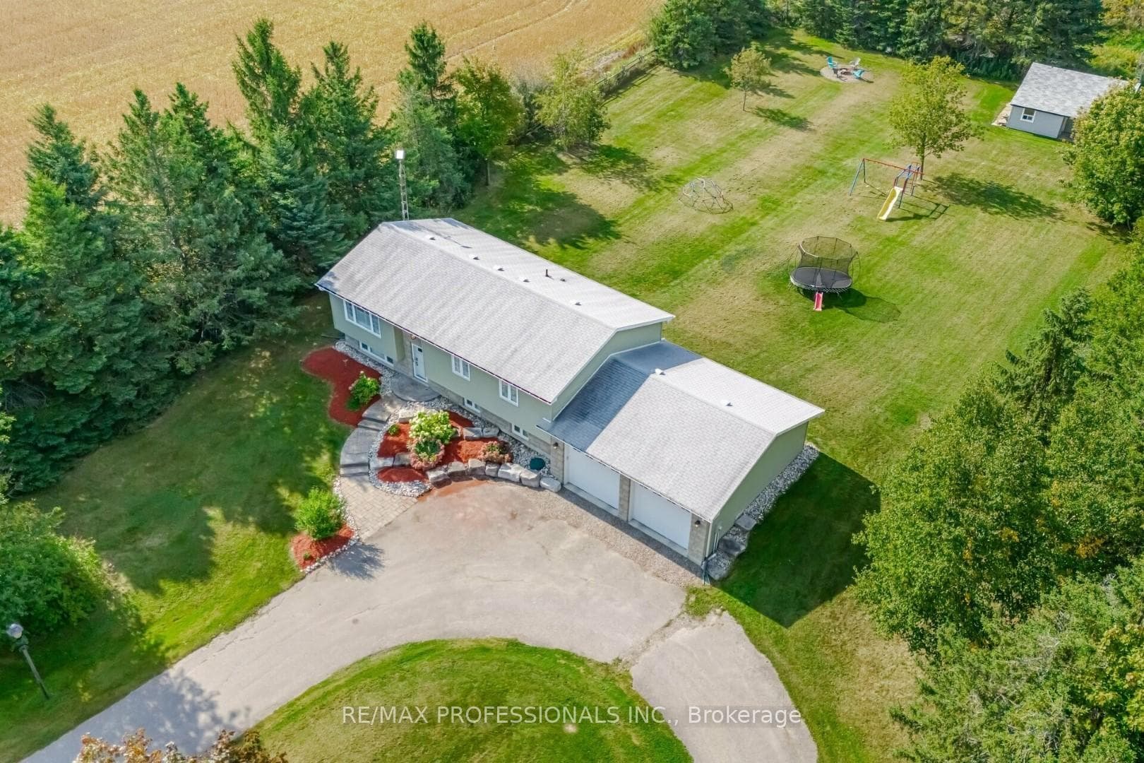 12786 Heritage Road photo 37