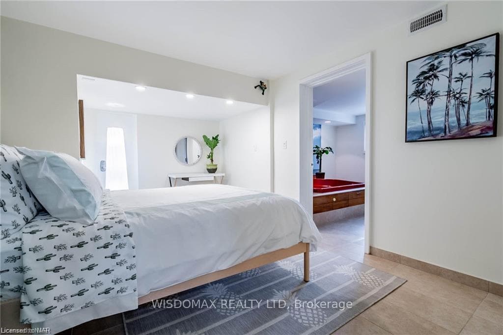 5109 RIVER Road photo 31