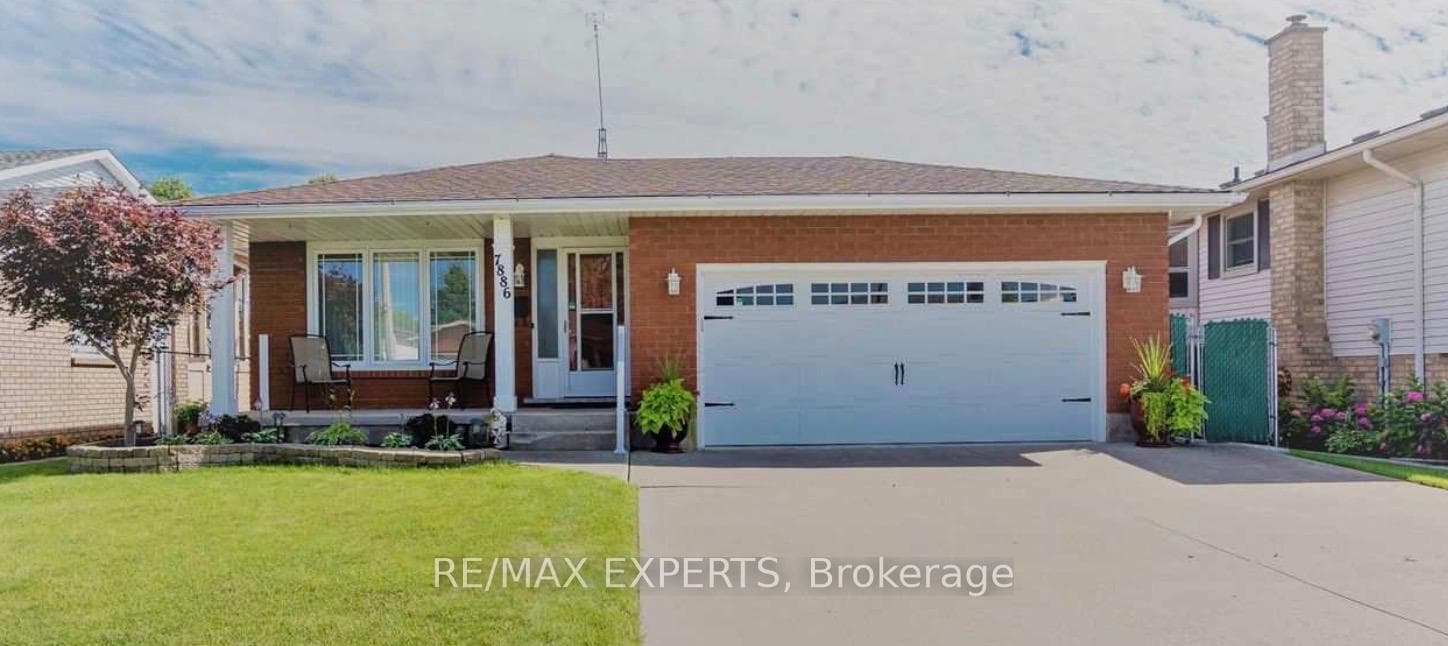 7886 Alfred Street photo 1
