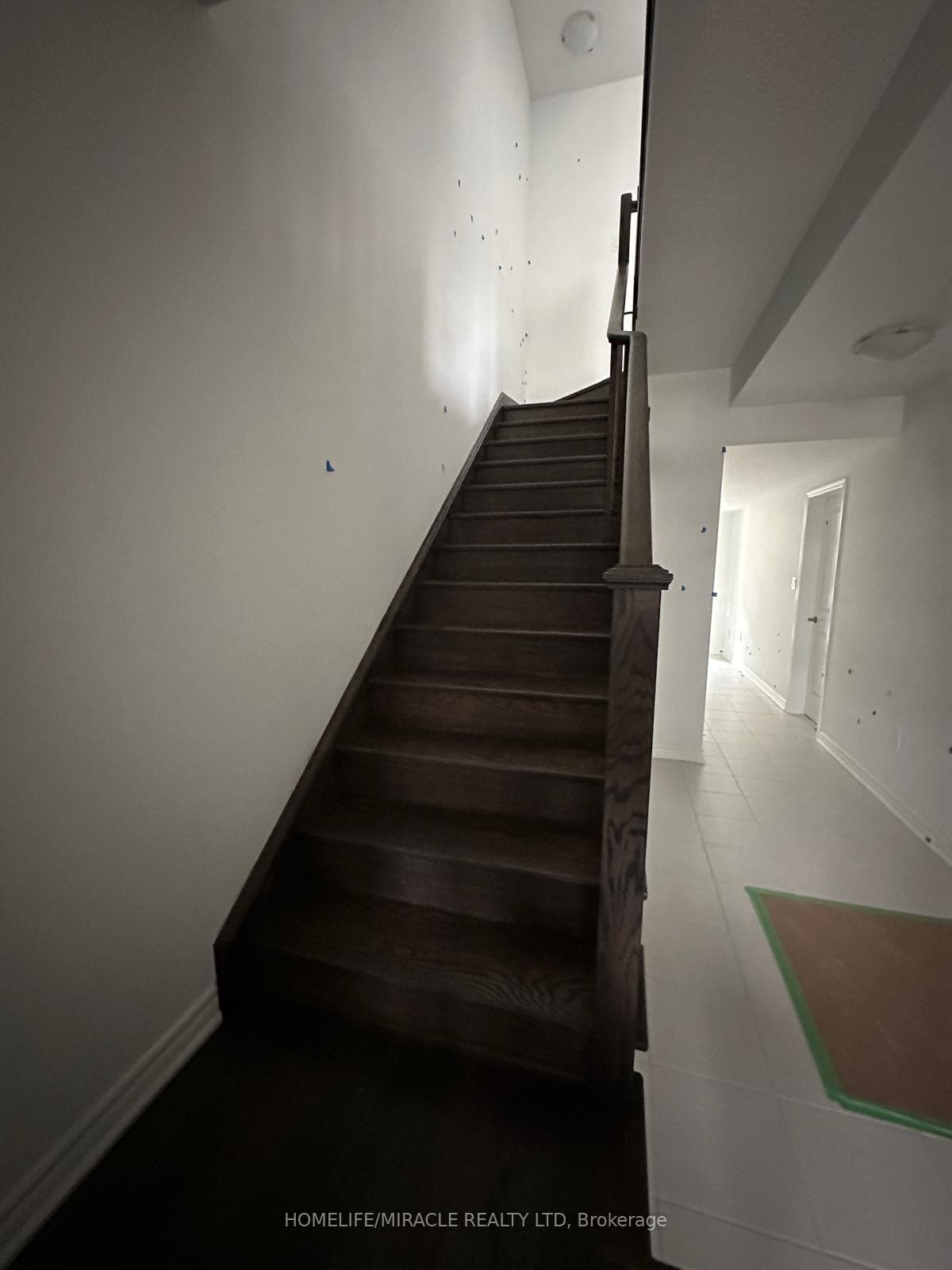 232 Keppel Circle photo 5