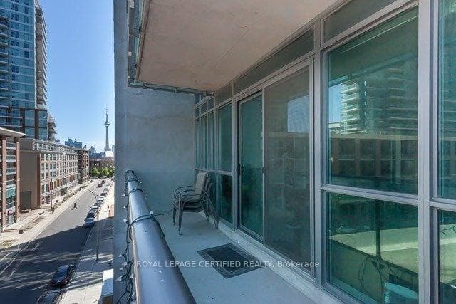 150 East Liberty Street Unit 517 photo 16