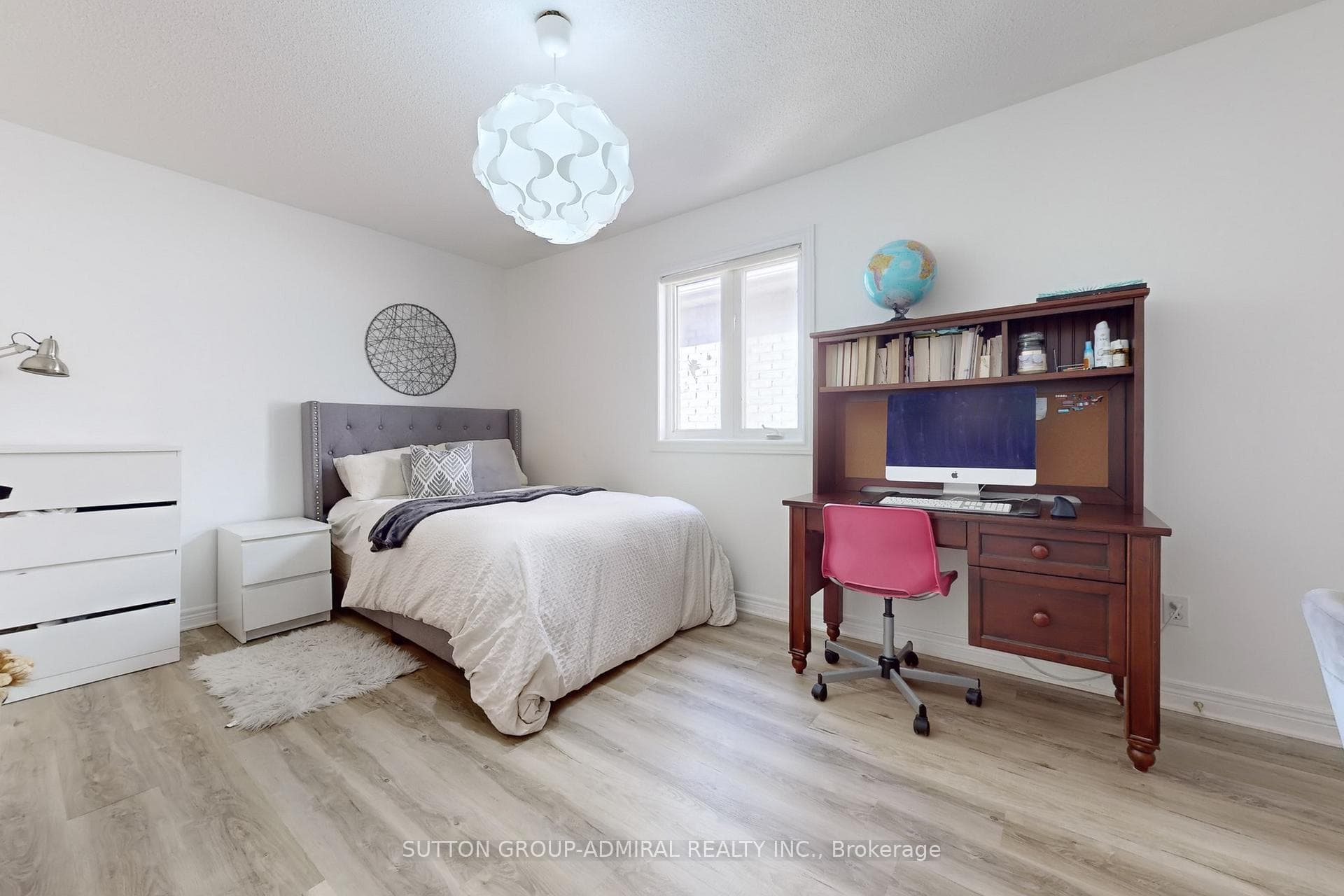 92 Bentwood Crescent photo 25