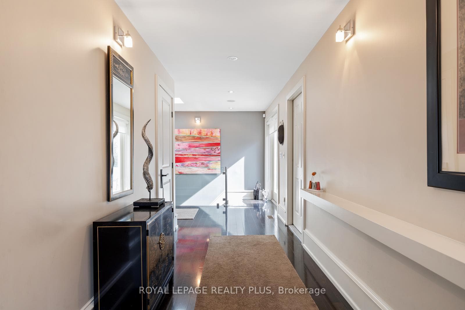 1812 Pattinson Crescent photo 5
