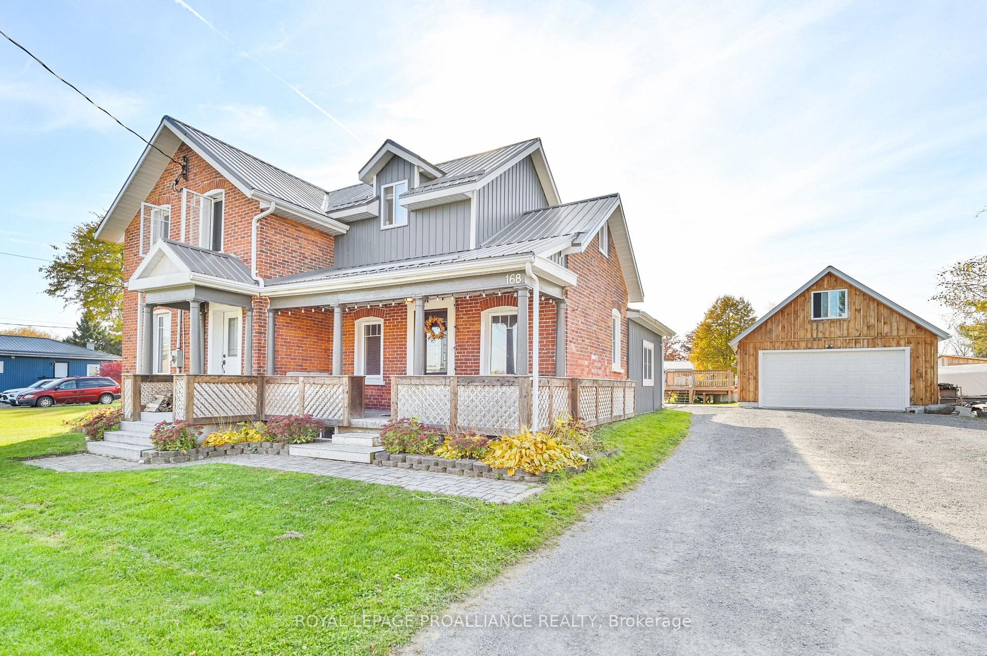 168 Henry Street photo 5