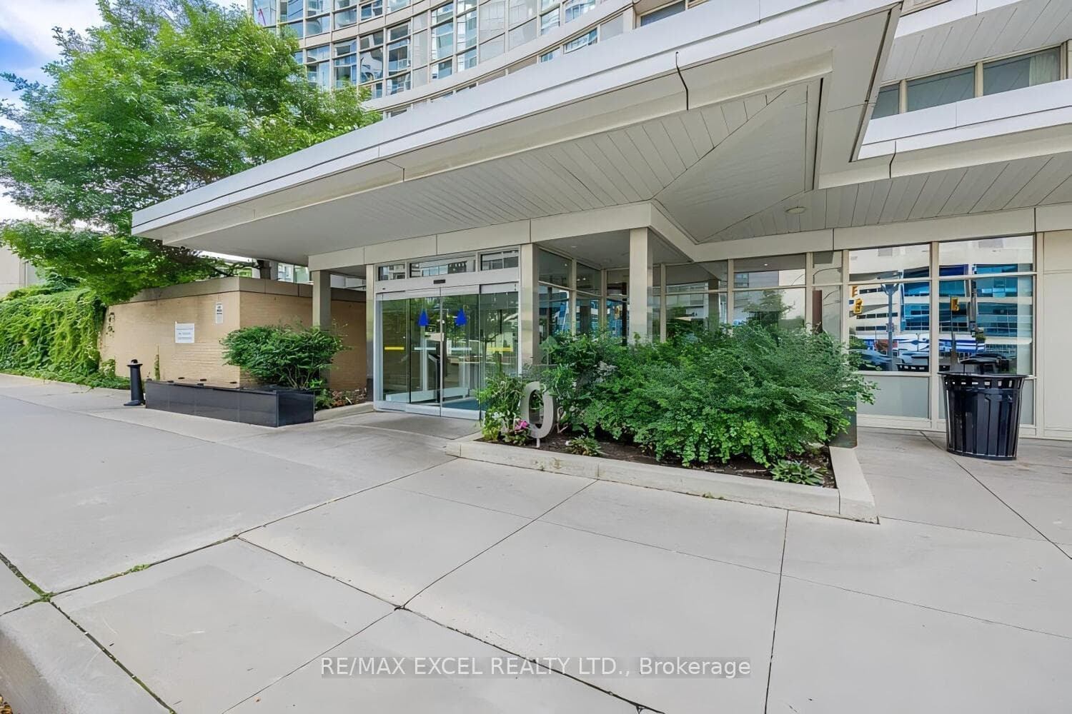 10 Navy Wharf Court Unit 3511 photo 27