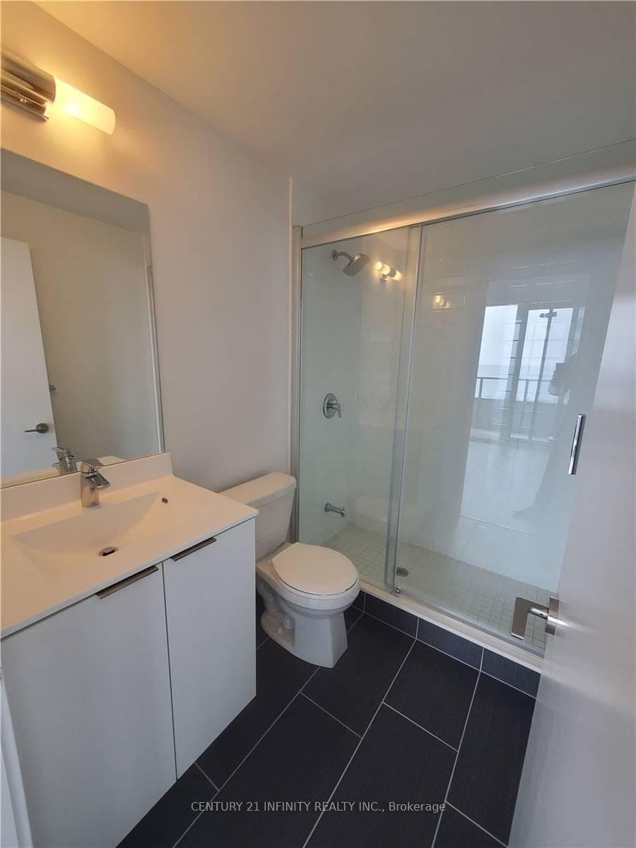 30 Shore Breeze Drive Unit 1516 photo 10