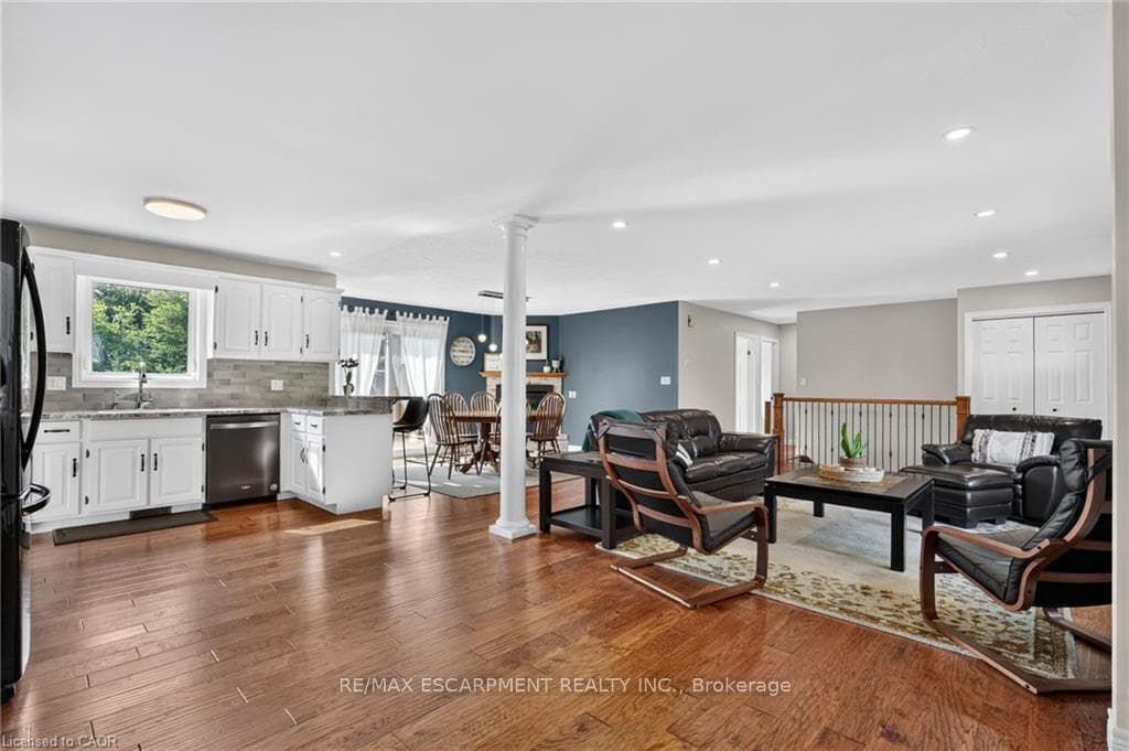 952 Robinson Road photo 14