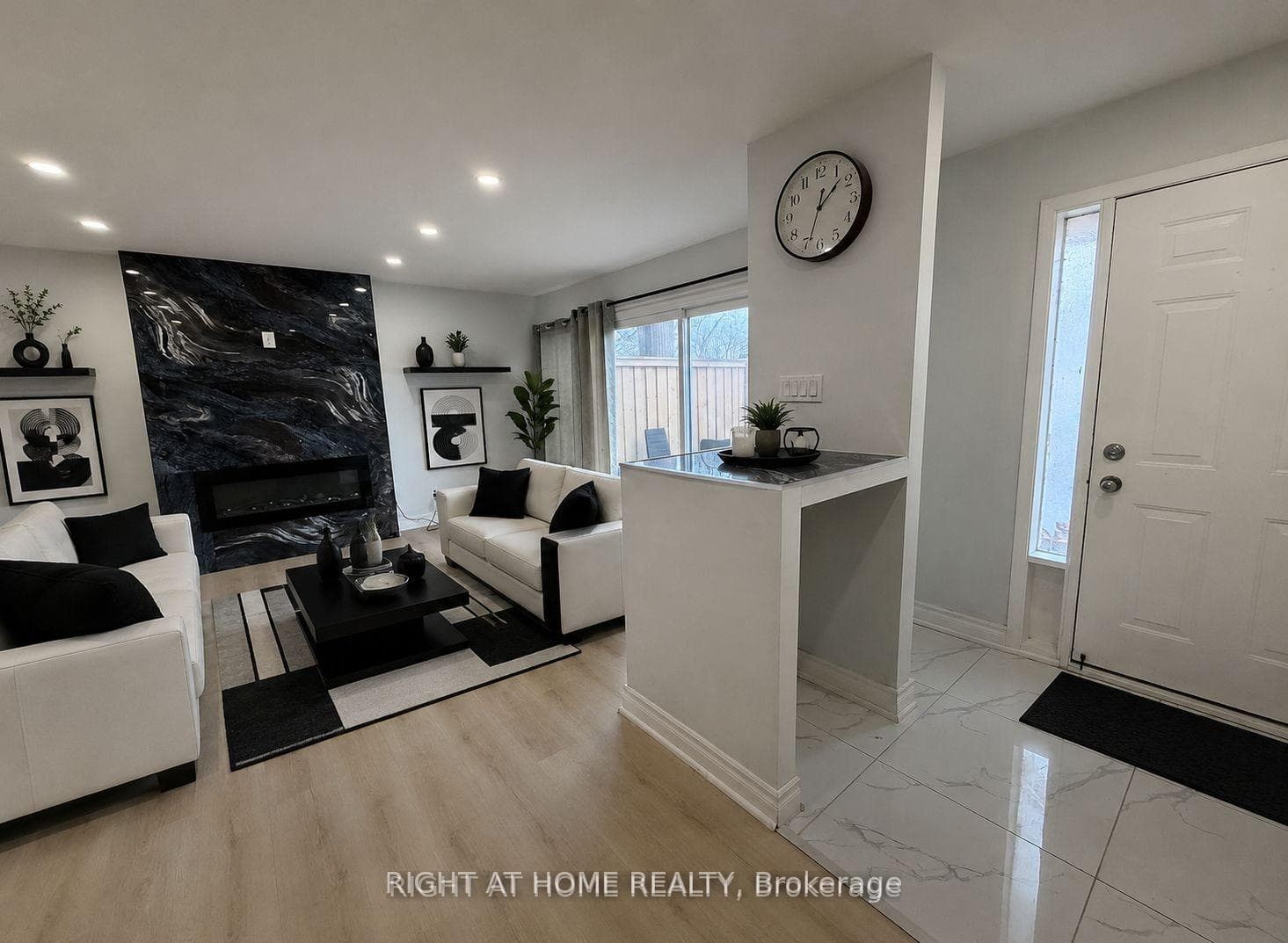 24 Springfair Avenue Unit 189 photo 1