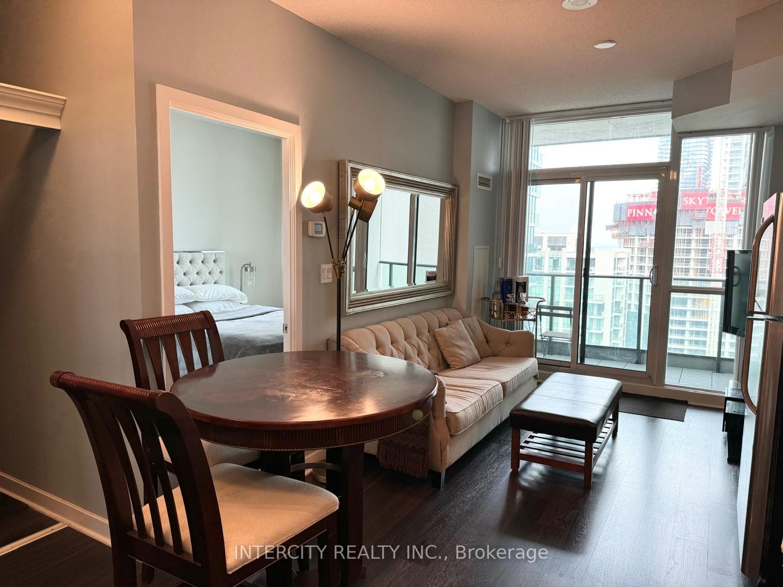 33 Bay Street Unit 4105 photo 15