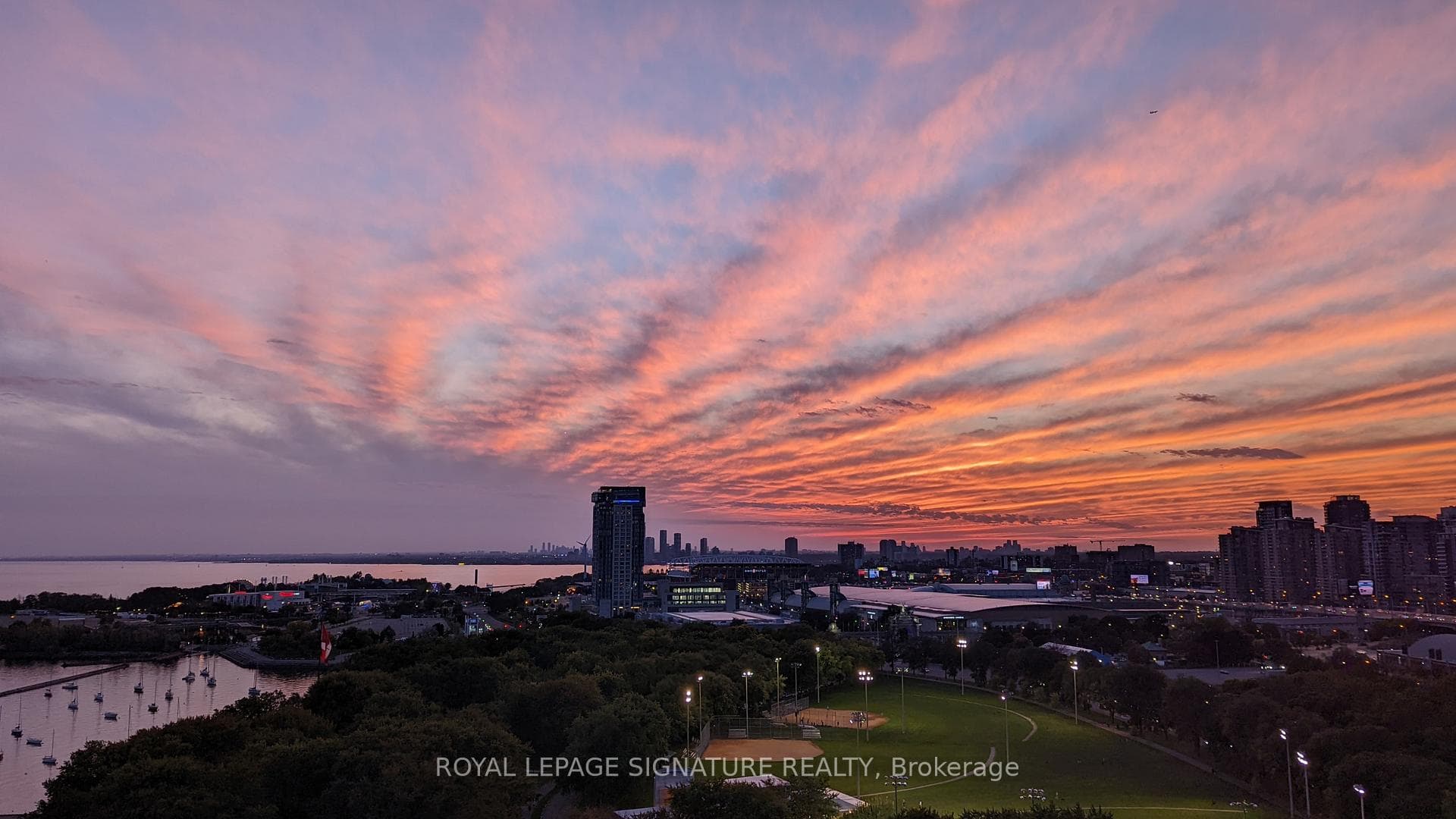GLORIOUS SUNSETS FROM YOUR BALCONY, LIVING ROOM