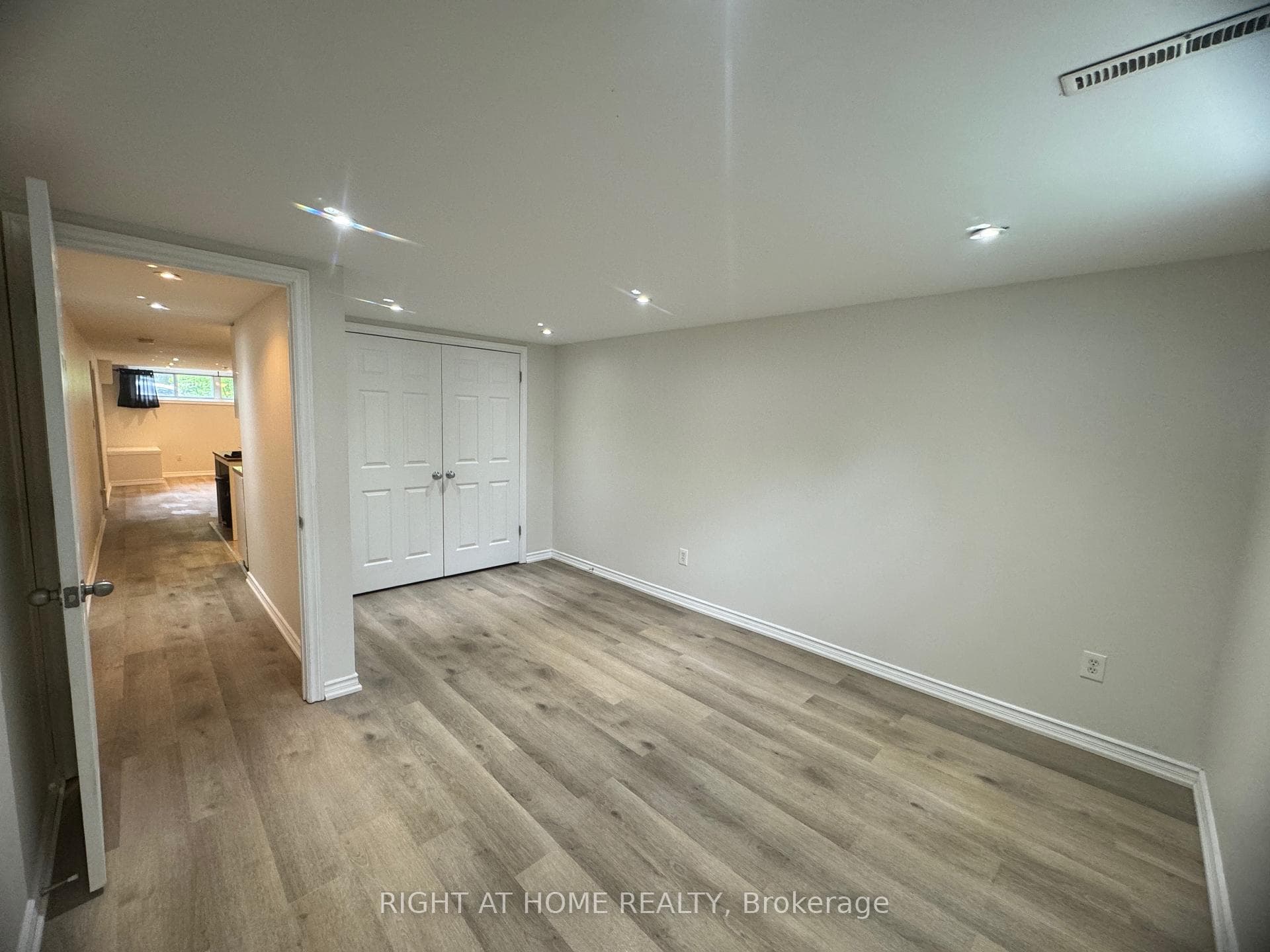 Bedroom #1