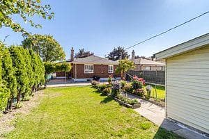 378 Hillmount Avenue photo 32