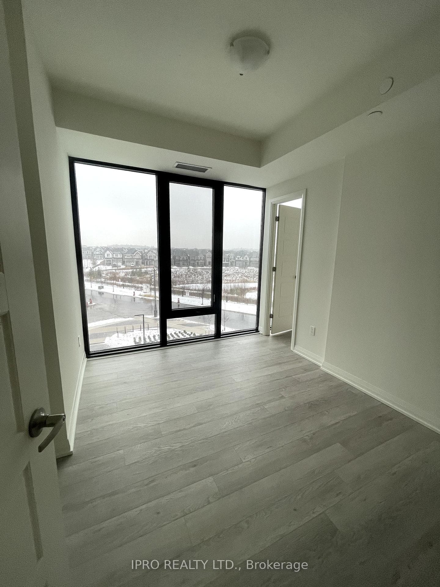 1415 Dundas Street Unit 304 photo 26