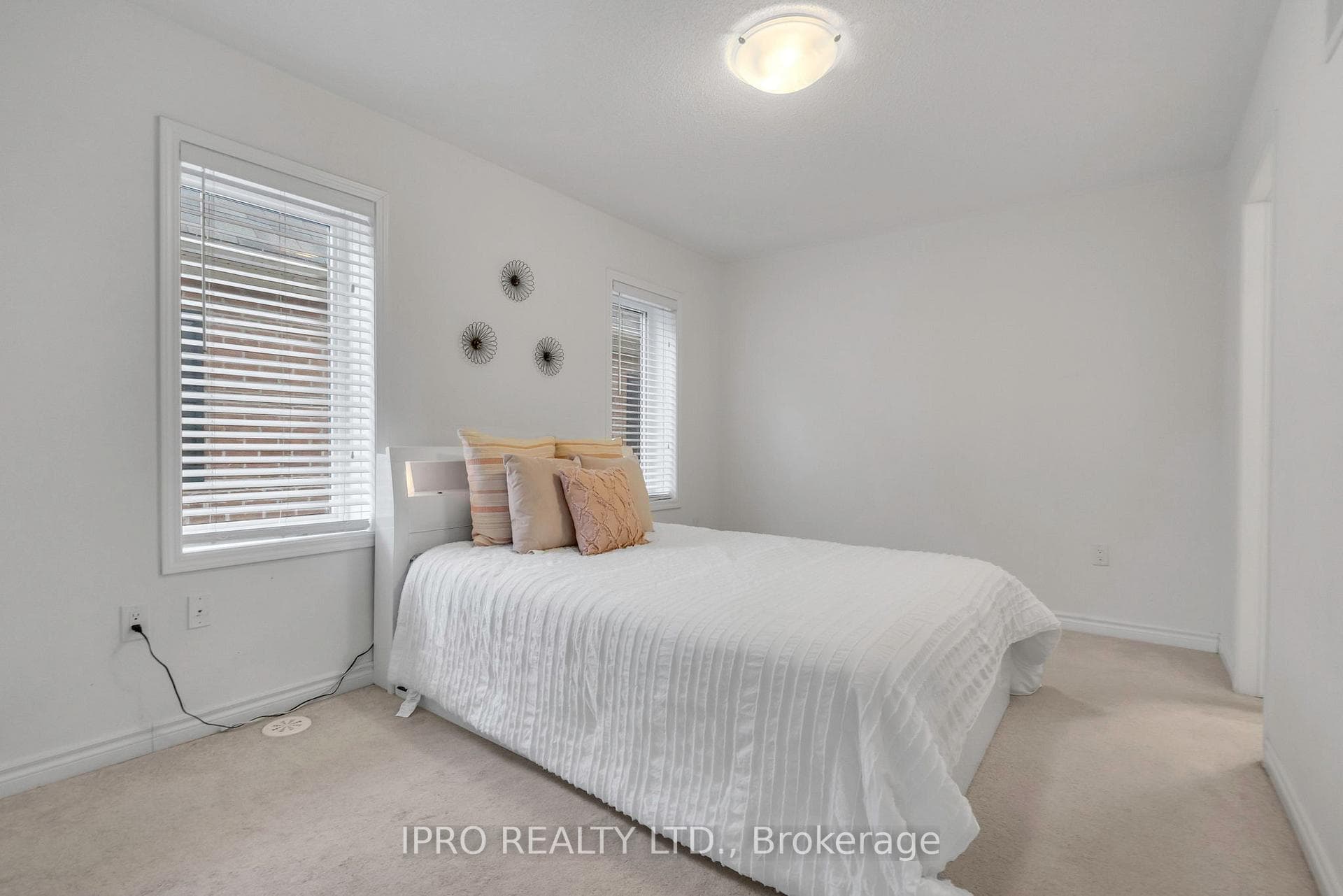 1000 Asleton Boulevard Unit 106 photo 28