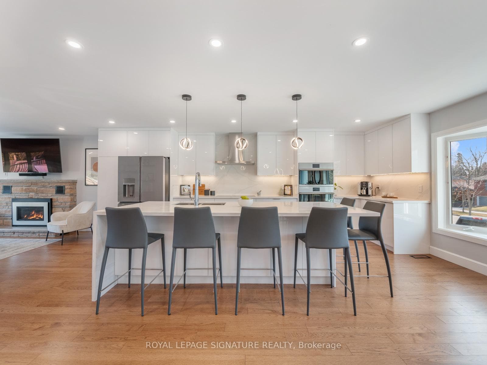 53 Wichey Road photo 9
