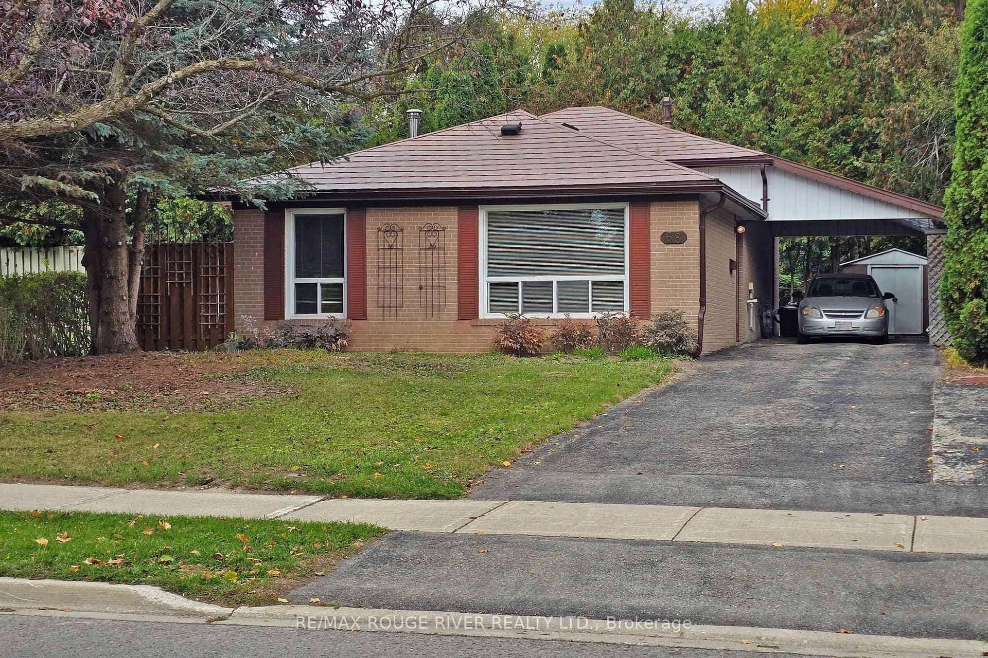 68 Aurora Heights Drive photo 7