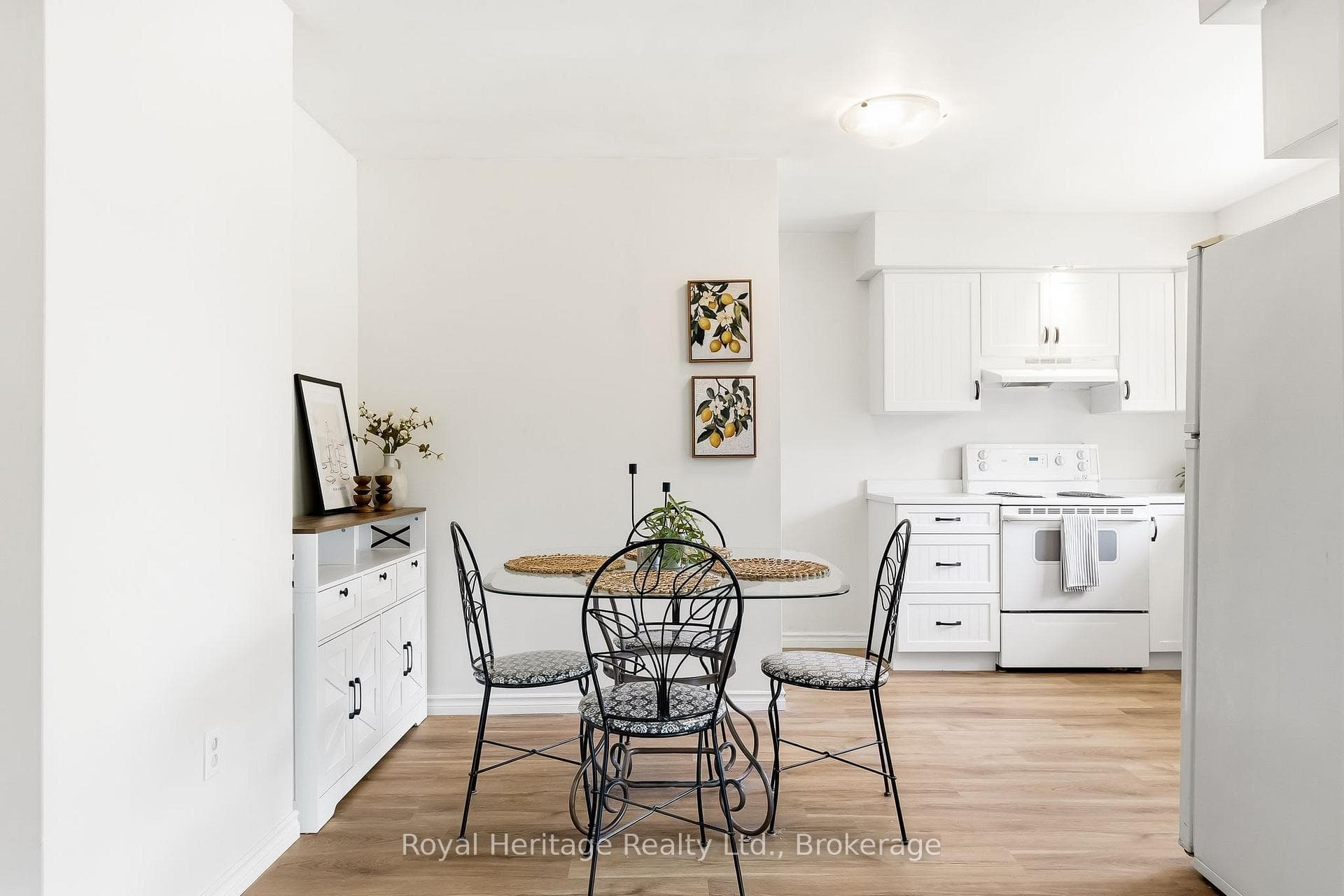 918 Smith Street photo 9