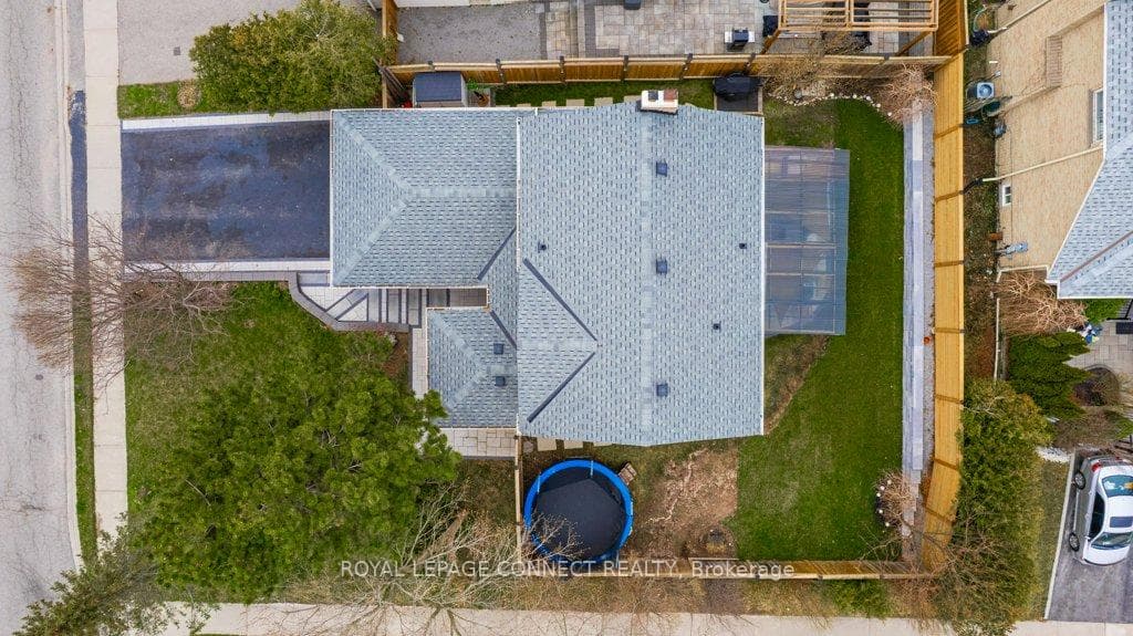 1850 Spruce Hill Road photo 3