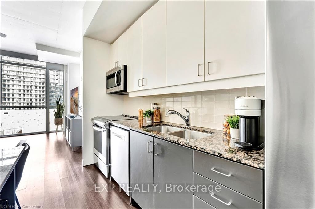 191 King Street Unit 701 photo 6