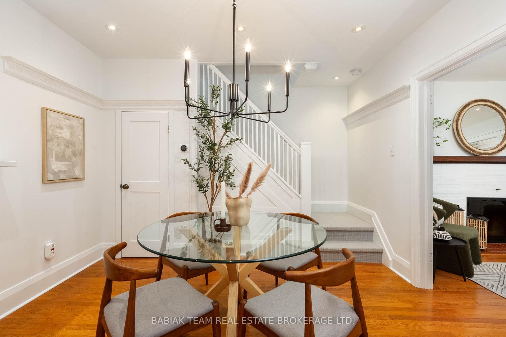 228 Dewhurst Boulevard photo 14