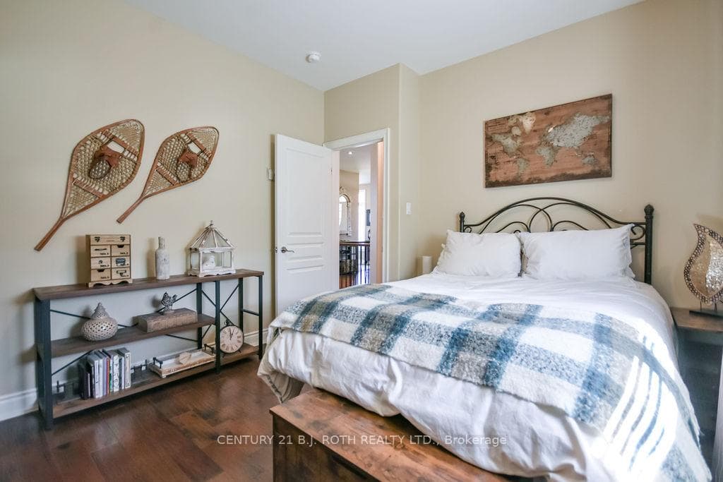 2 Roy Hickling Drive photo 22