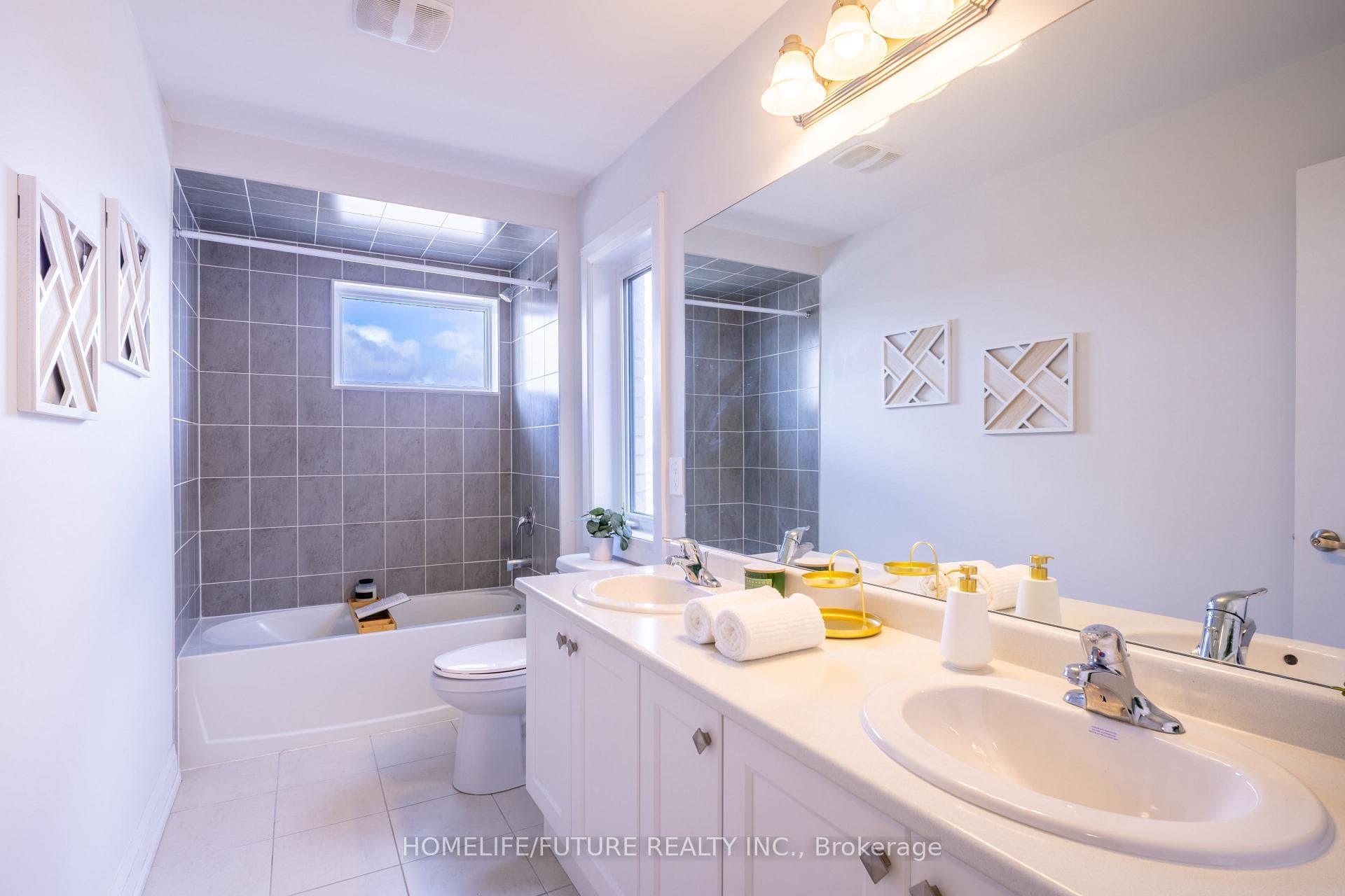 22 McKay Avenue photo 19