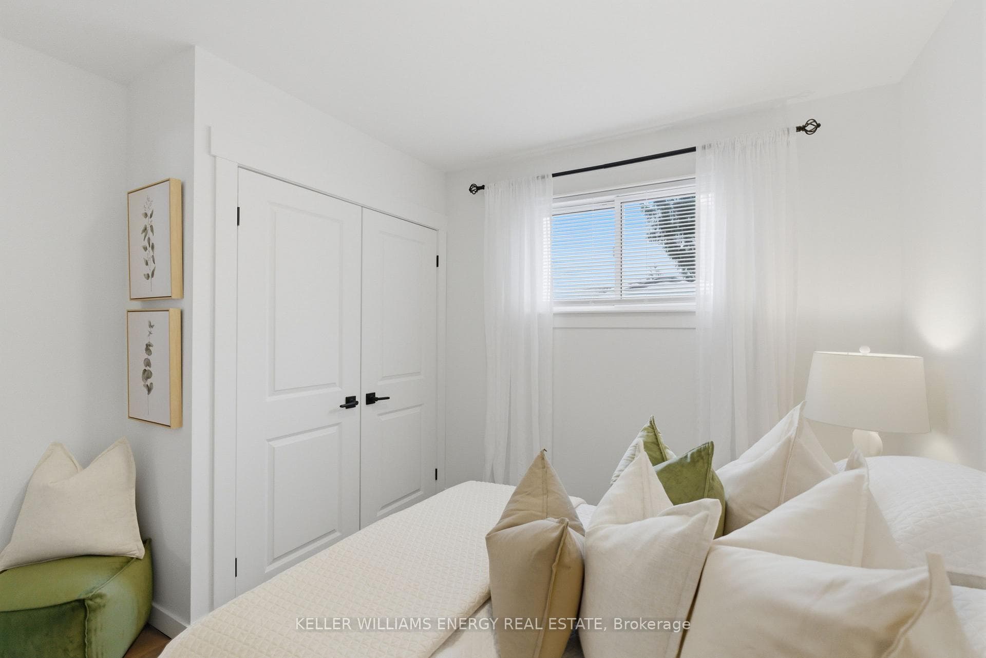 42 Darlington Boulevard photo 16