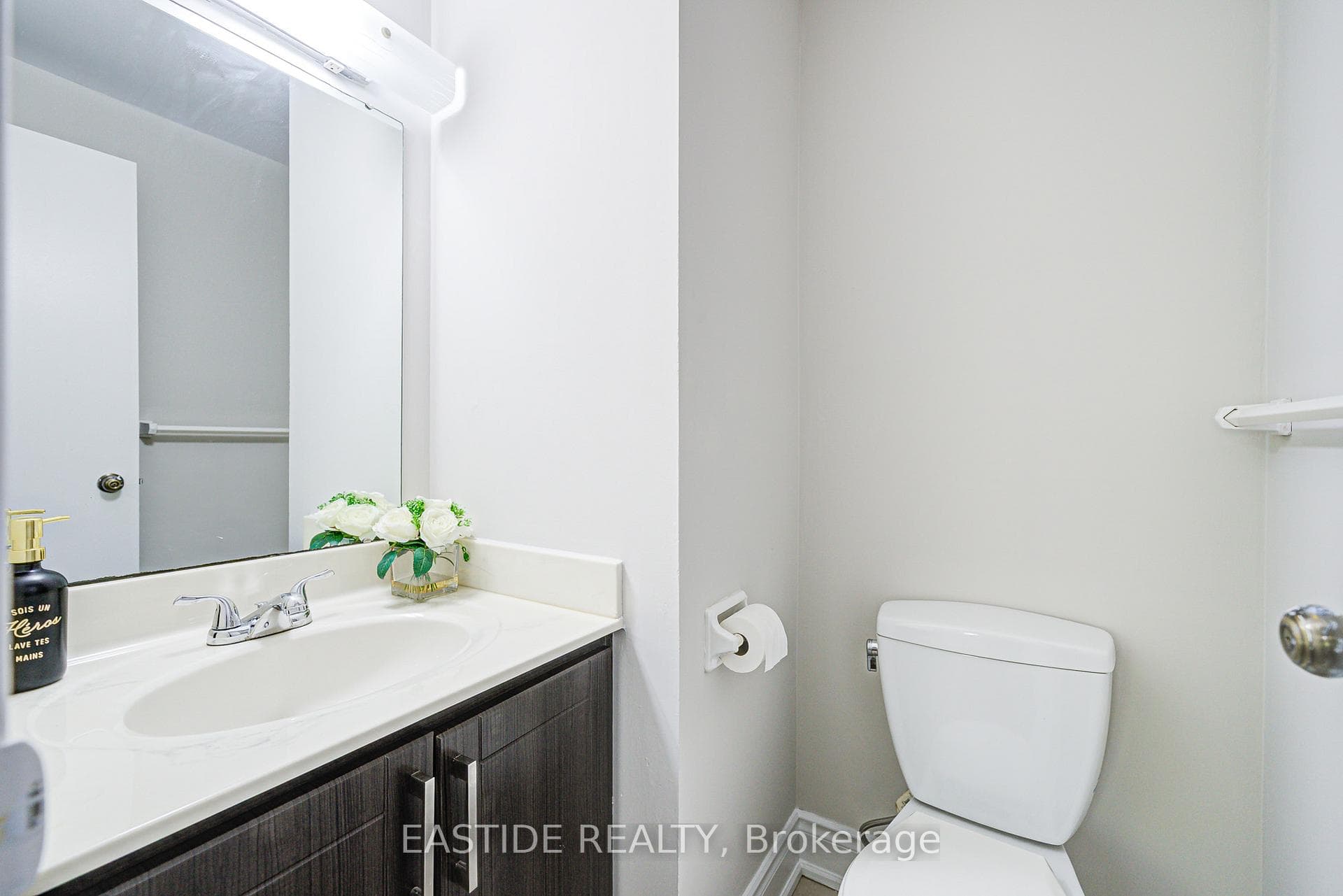 55 Ambercroft Boulevard photo 29