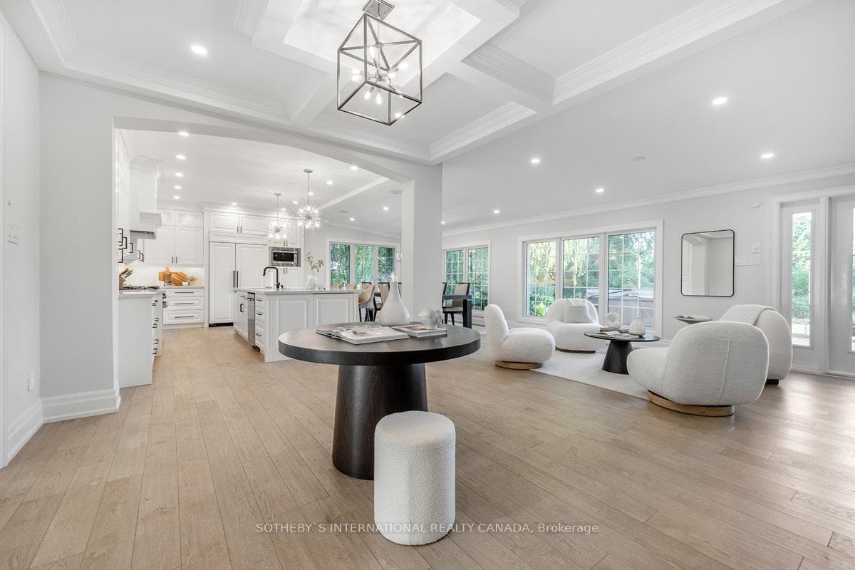 4 Steeplechase Avenue photo 12