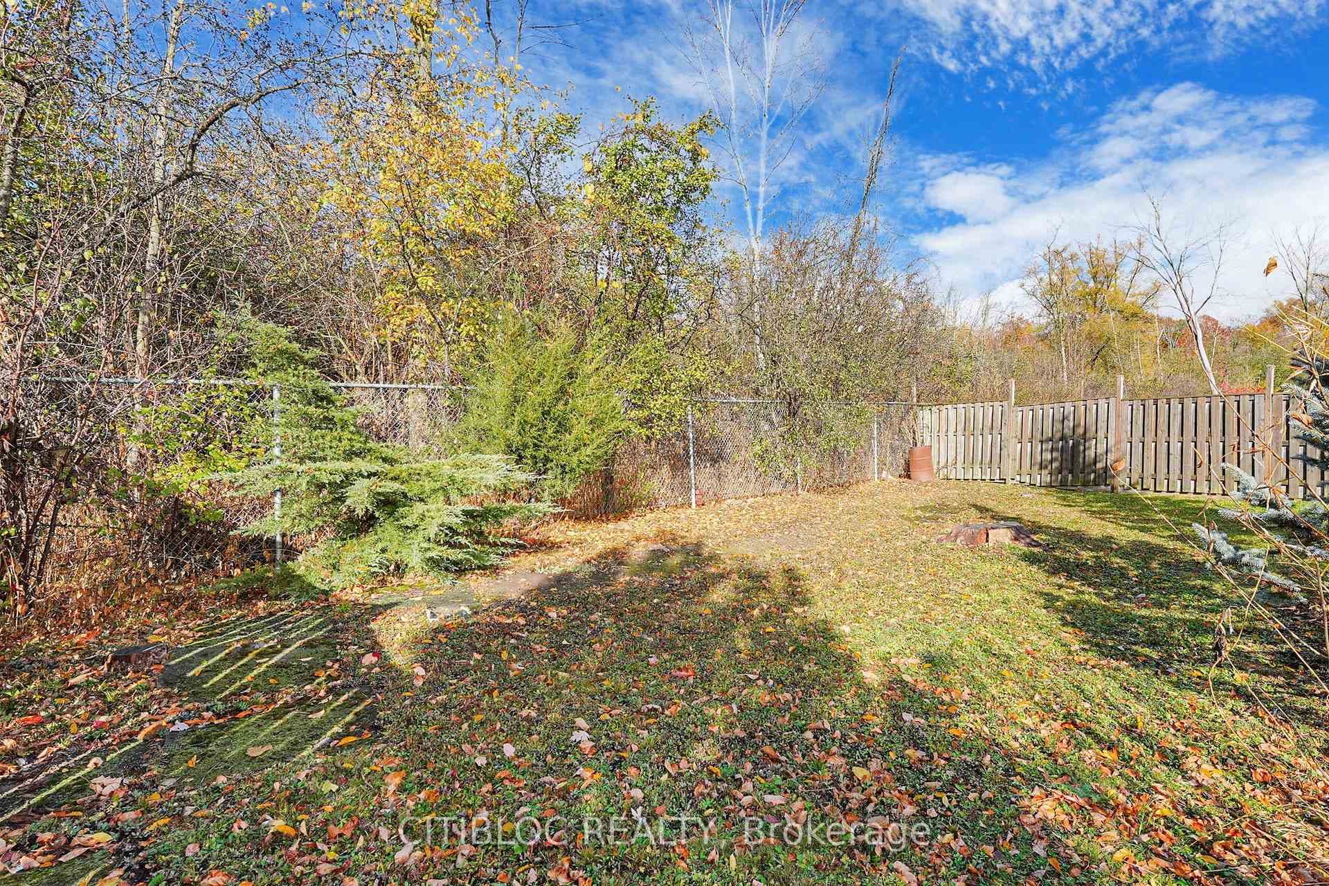 64 Ferncroft Drive photo 40