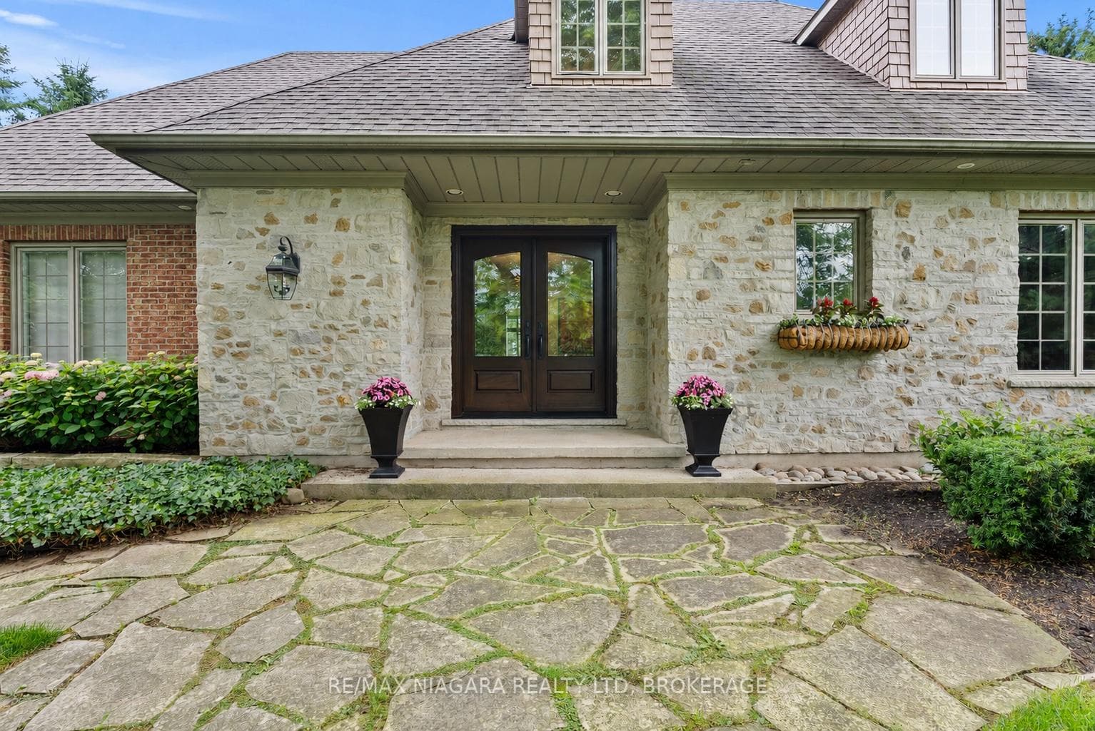 14690 Niagara Parkway photo 10