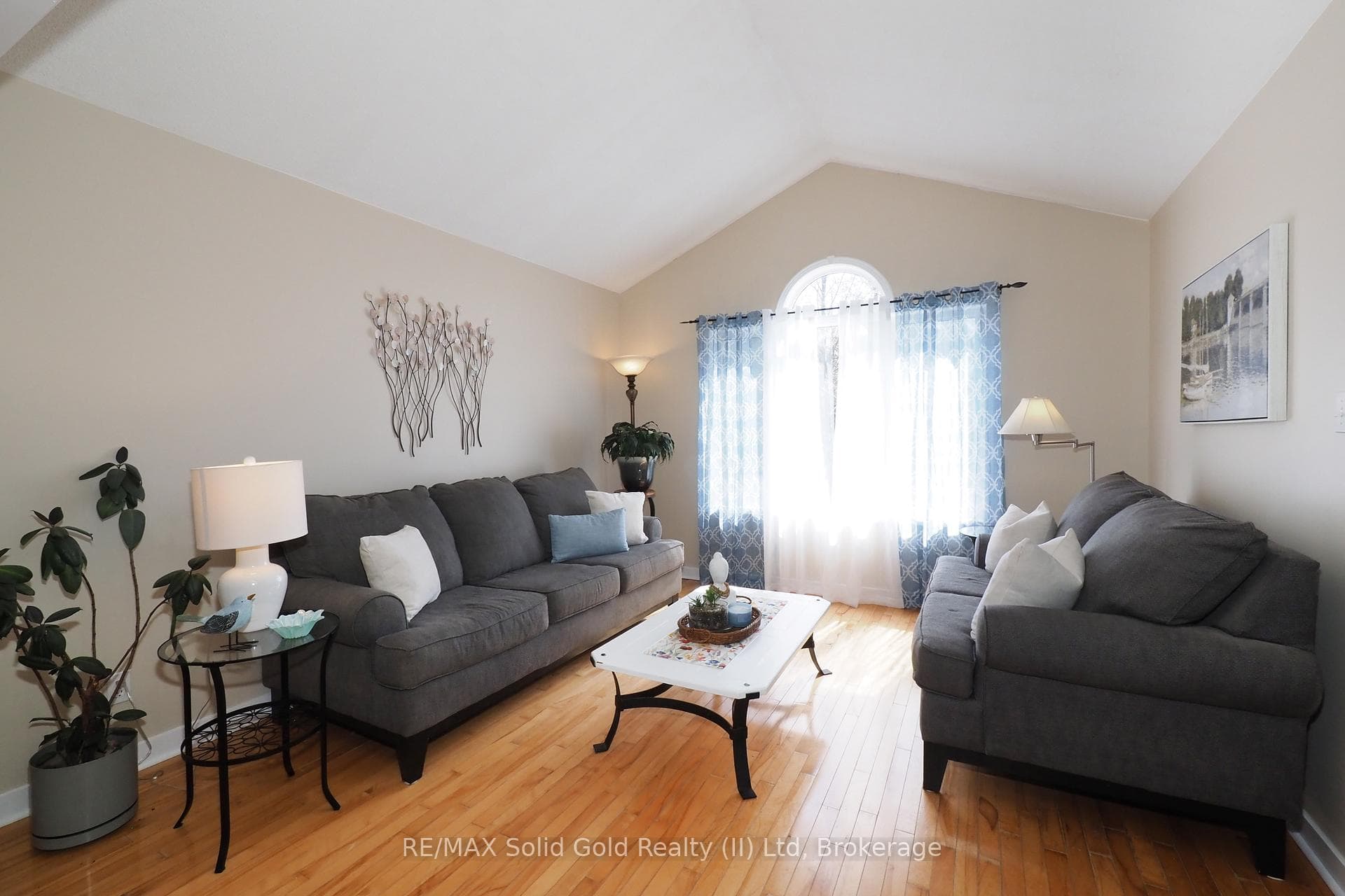 78 Nith River Way photo 9