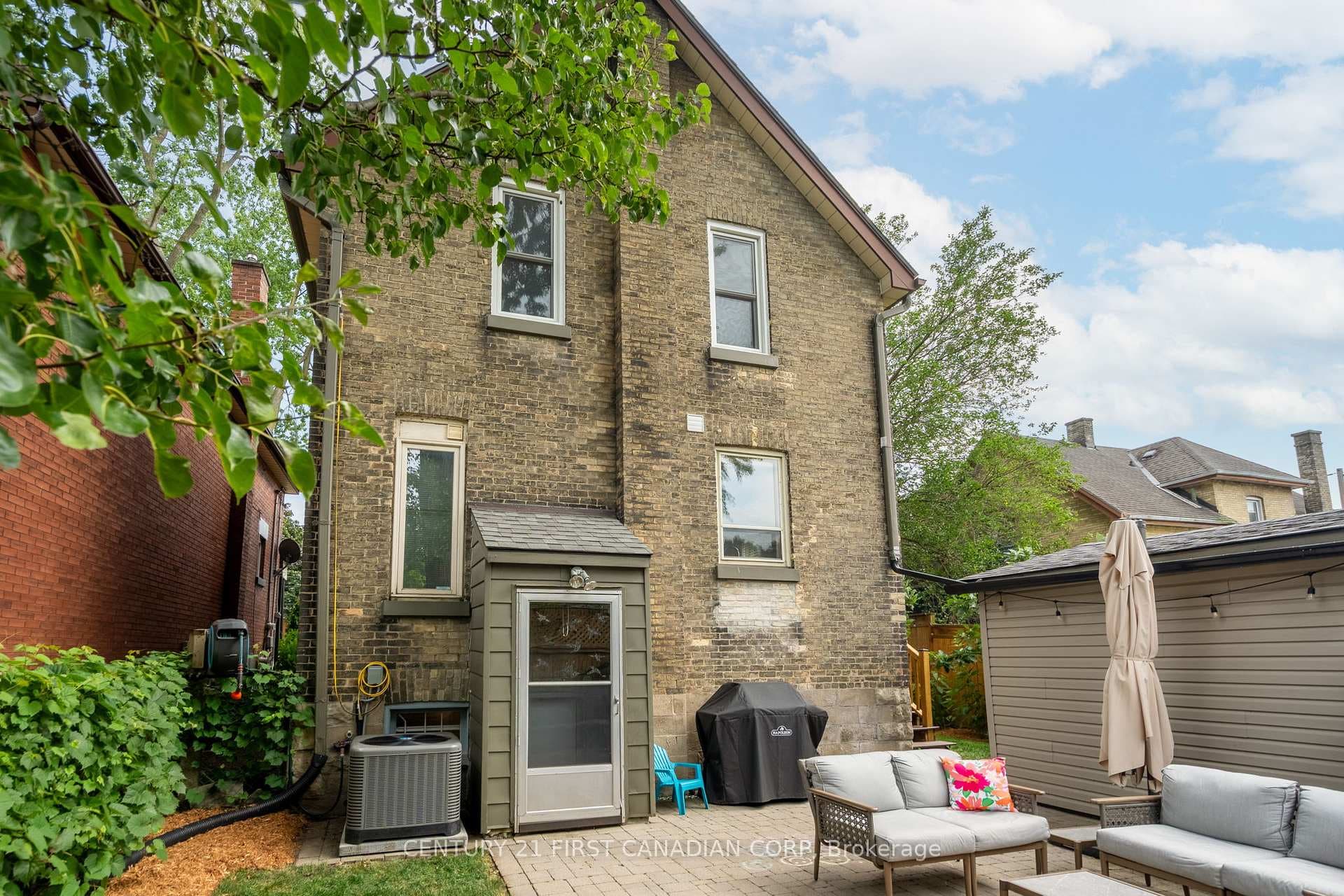 754 LORNE Avenue photo 40
