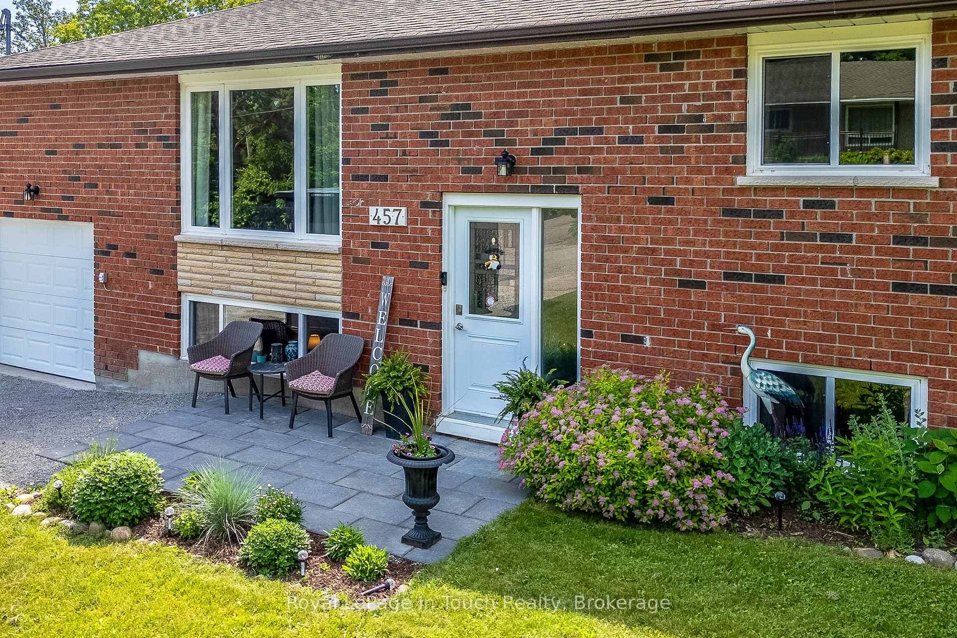 457 Hayes Street photo 2
