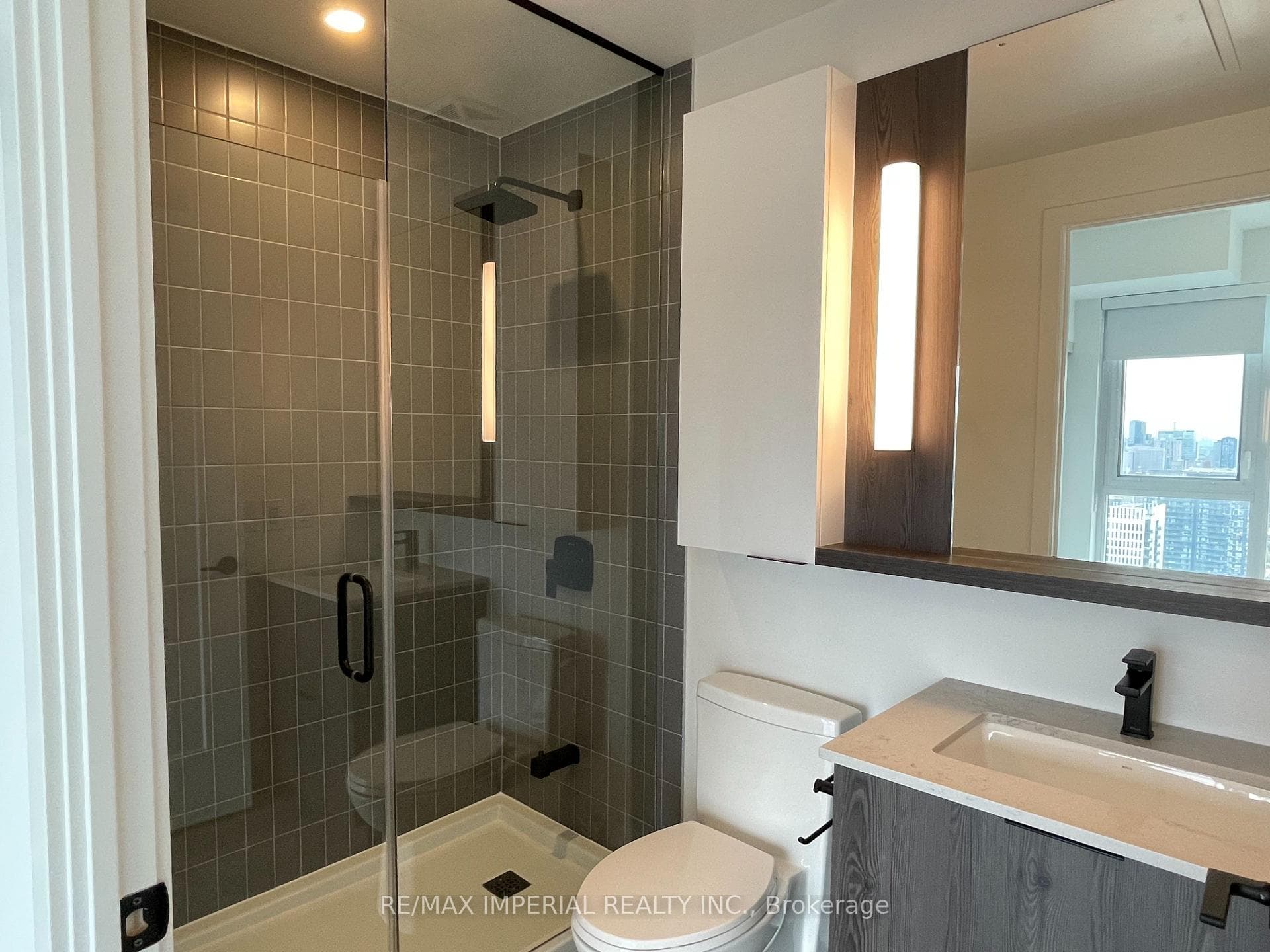 5 Defries Street Unit 3505 photo 20