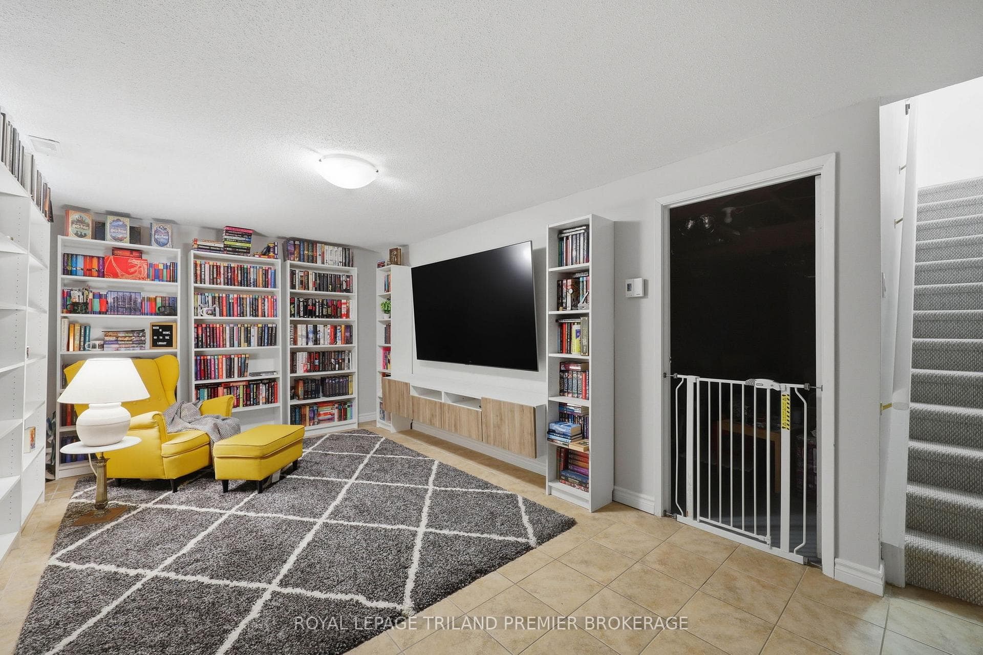 135 Belmont Drive Unit 4 photo 26