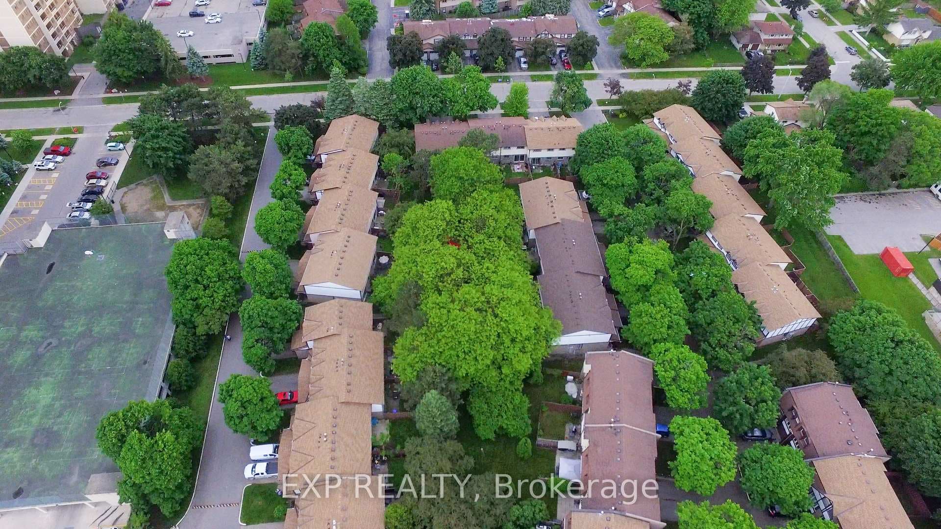 46 Cedarwoods Crescent Unit 1 photo 20