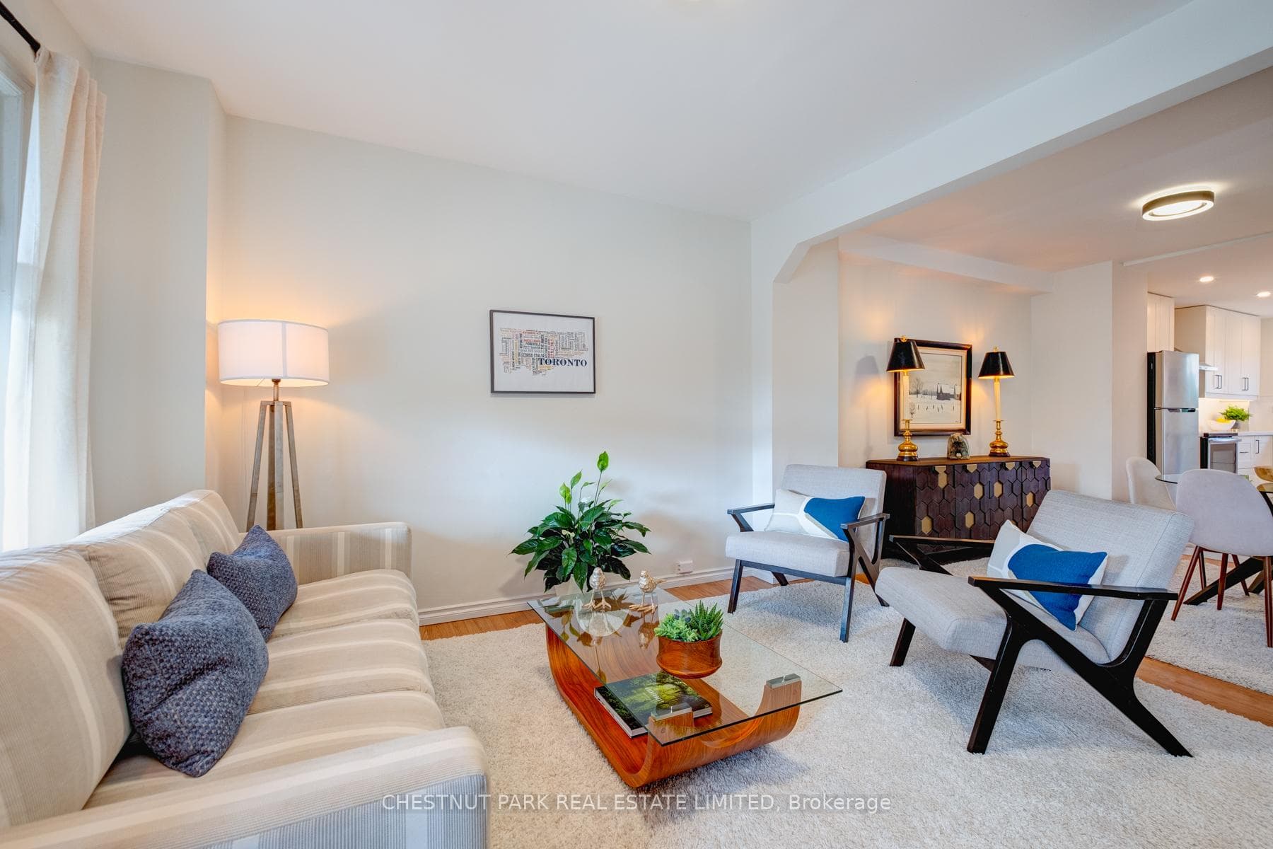 74 Earlsdale Avenue photo 3