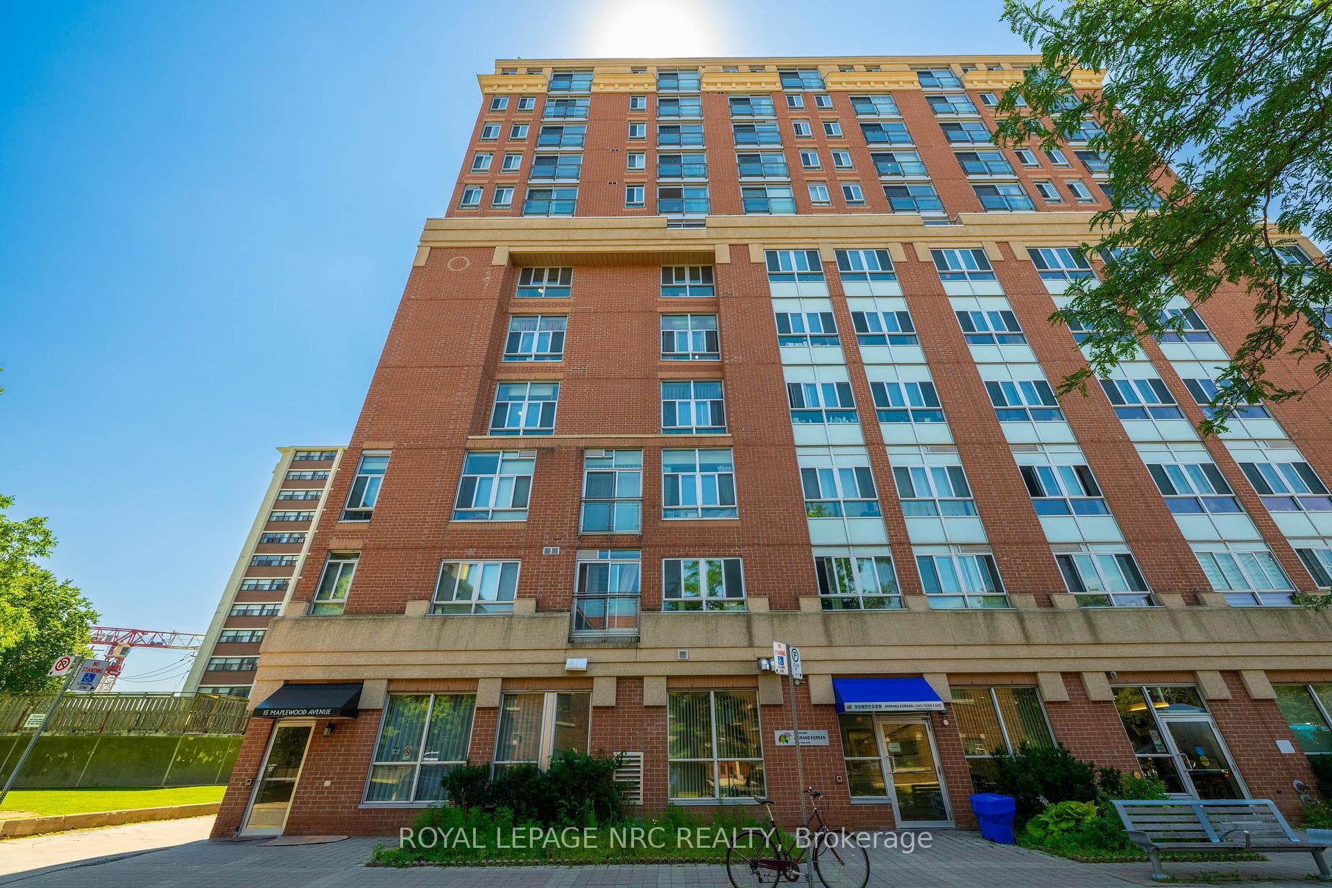 15 Maplewood Avenue Unit PH 6 photo 1